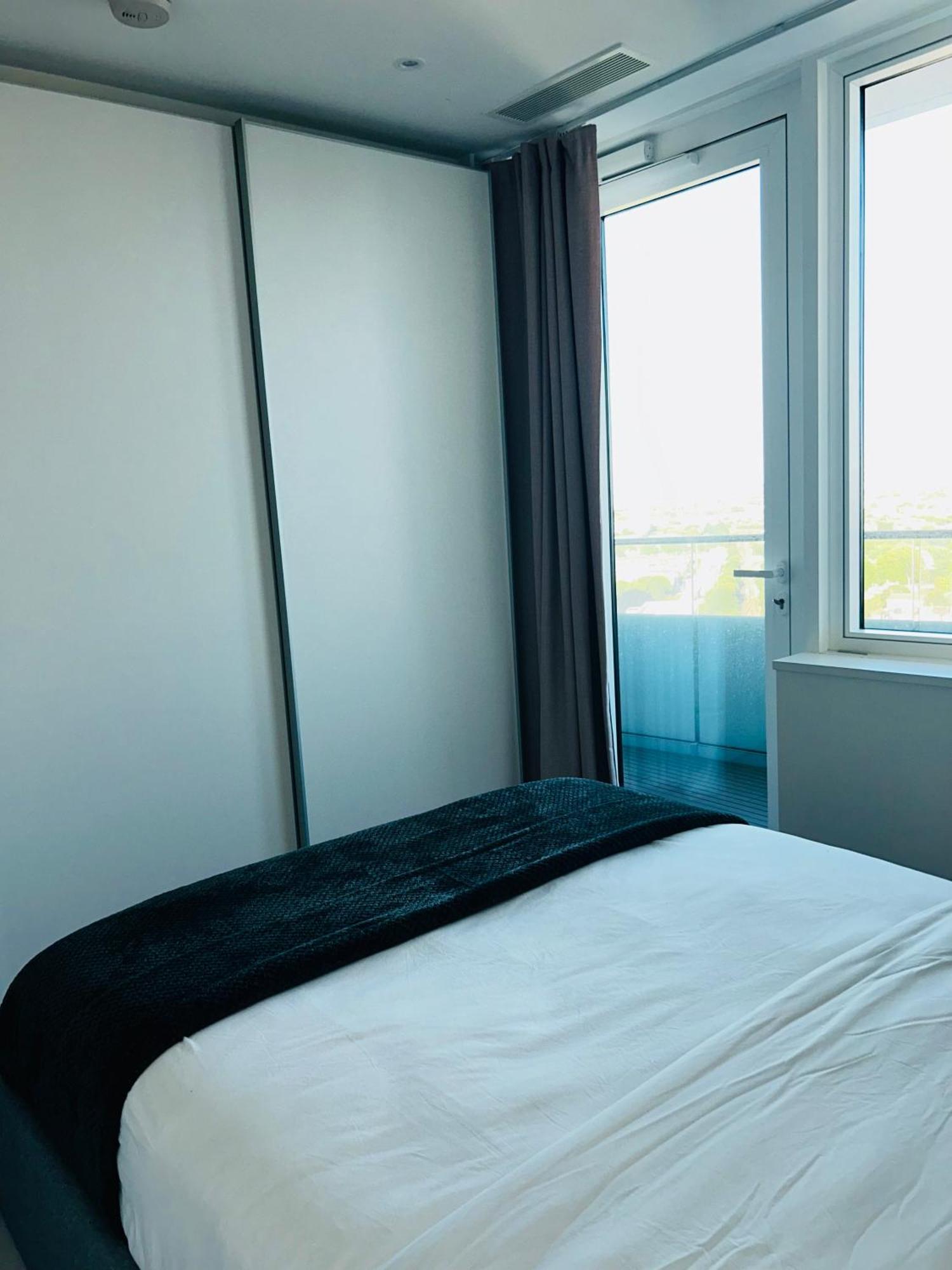Luxury Sea View Two Bed Penthouse In Battersea Appartement *