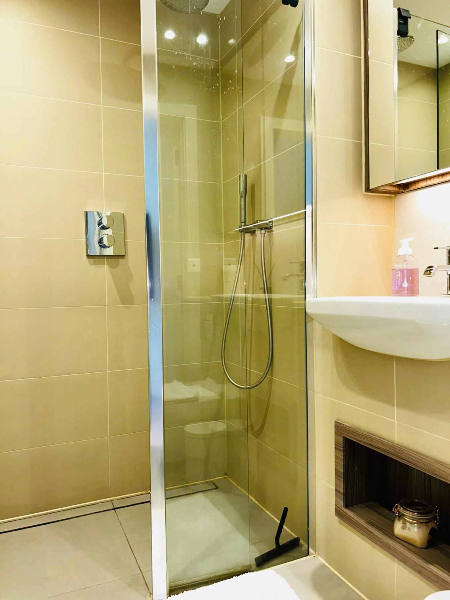 Luxury Sea View Two Bed Penthouse In Battersea Appartement Londres
