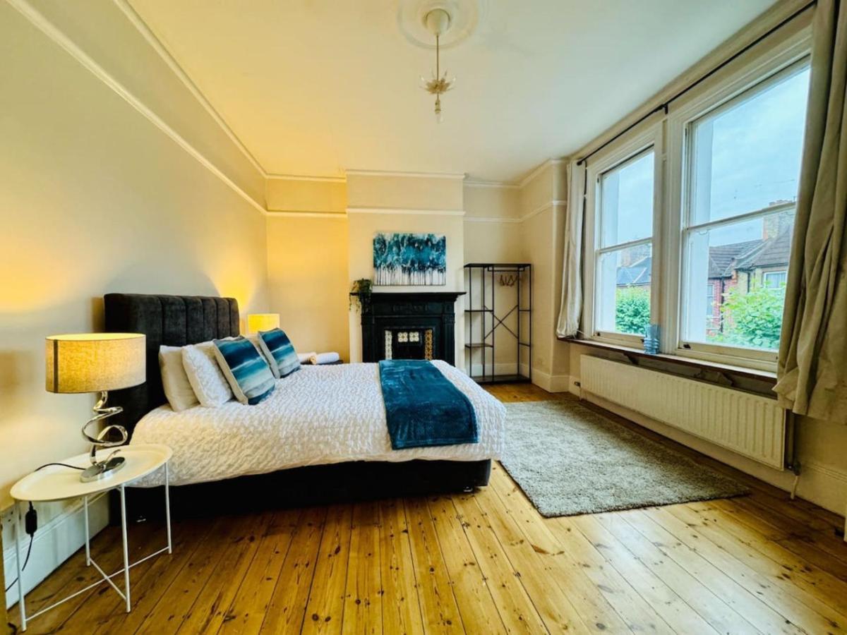 Hébergement de vacances Charming Victorian Townhouse In Hackney *