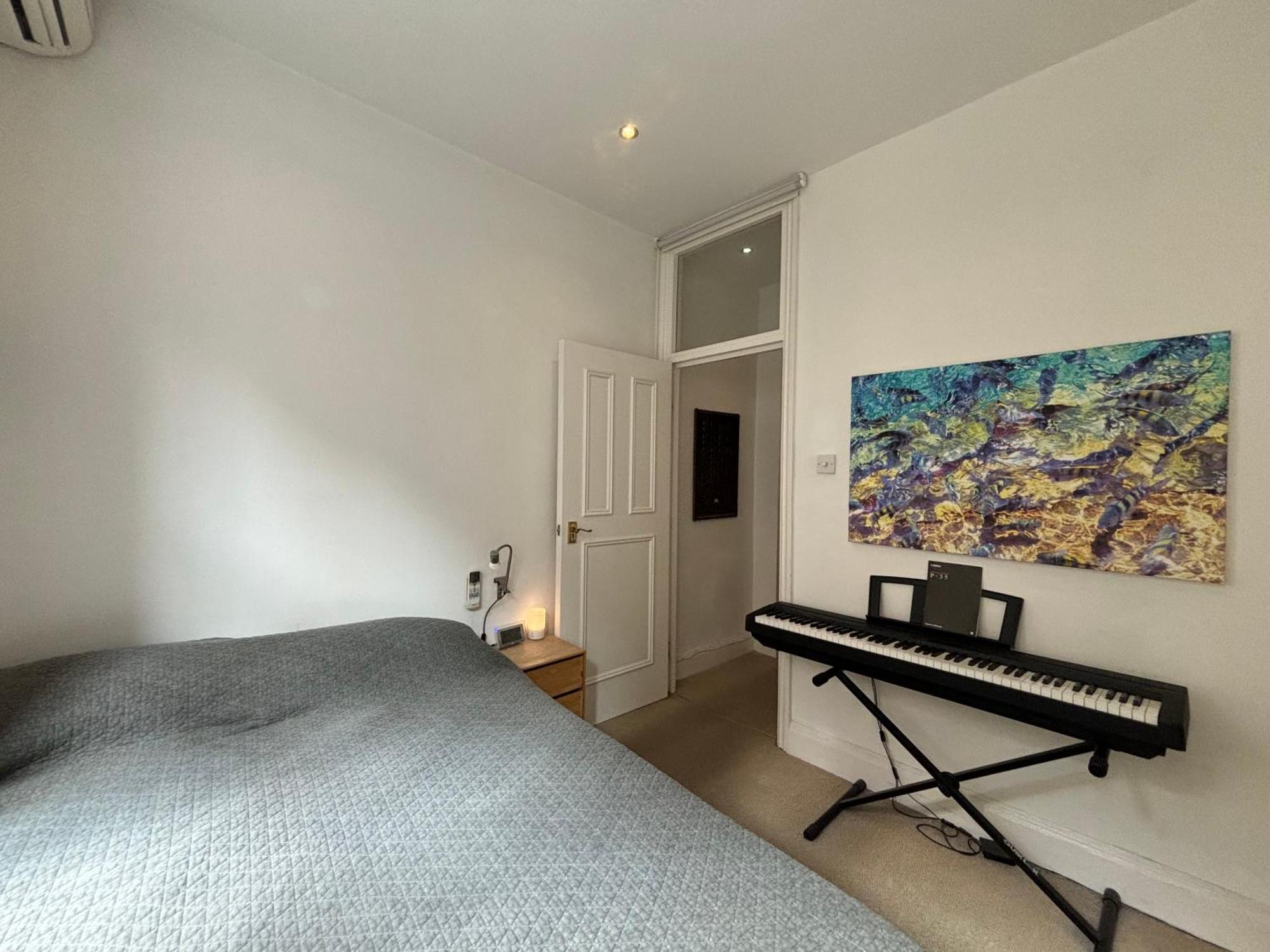Superbly Located 1bd Flat Heart Of Fitzrovia Londres