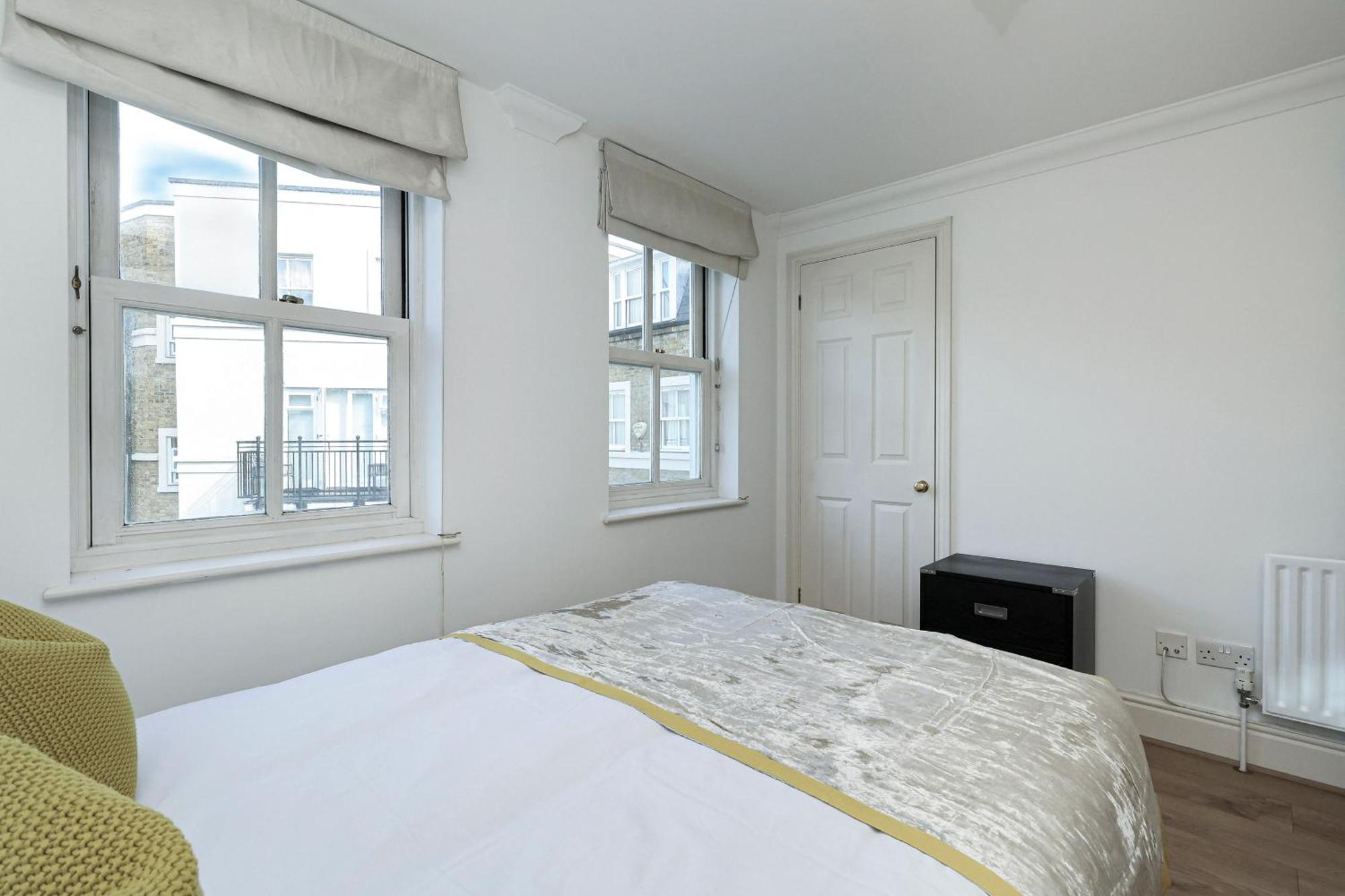 Two Bed Two Bath Kensington * Londres