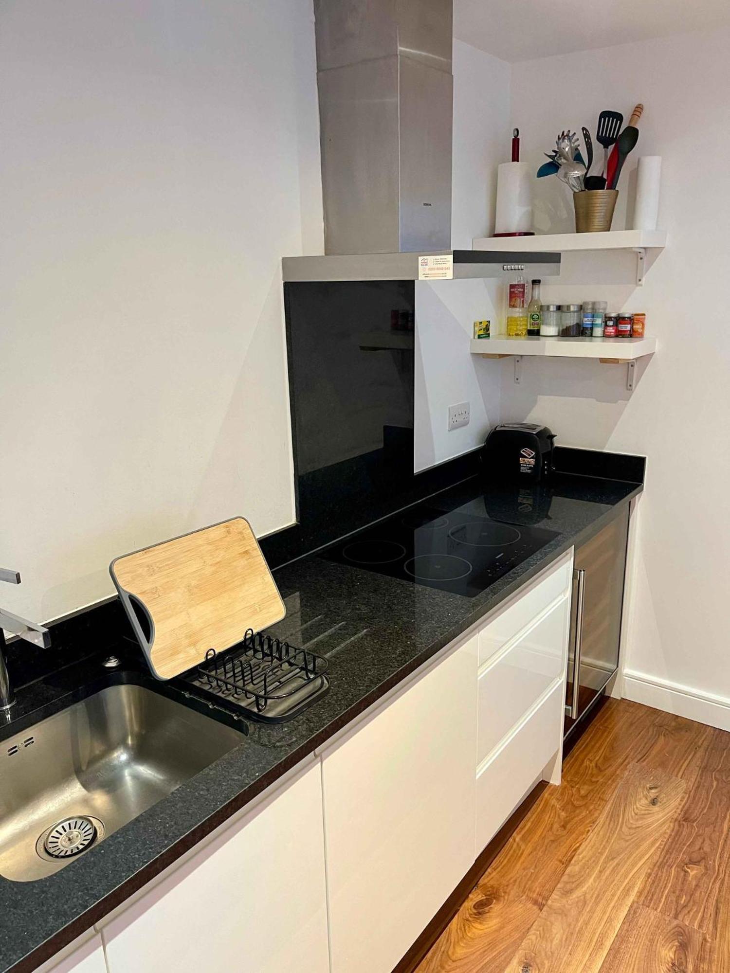 1 Bedrooom Flat Located Angel Zone 1 Apartamento Londres