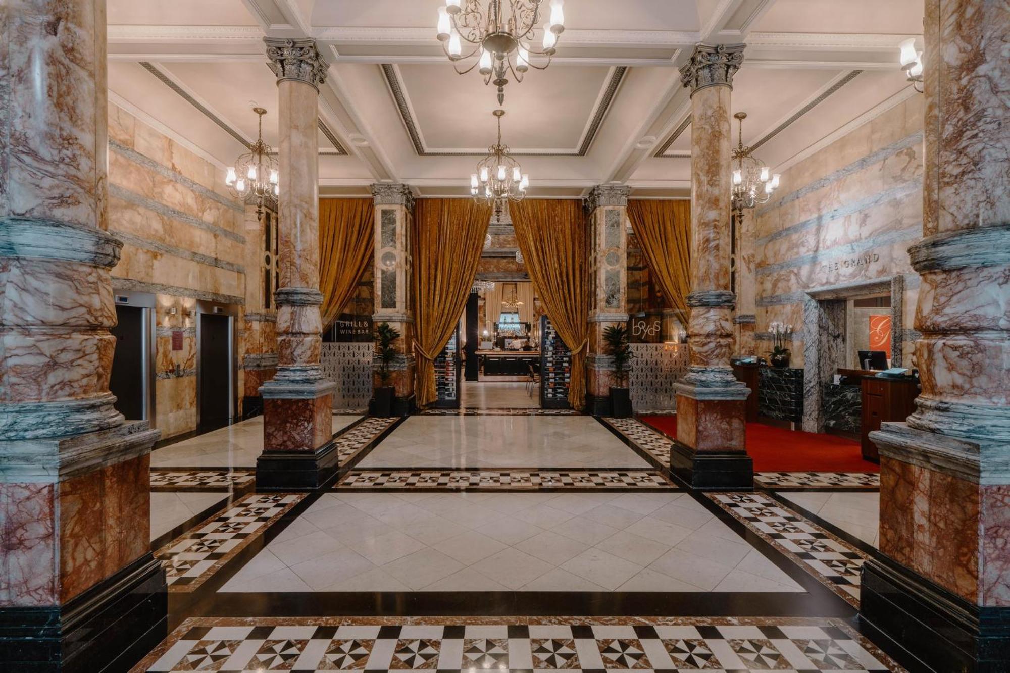 Club Quarters Trafalgar Square, 4*