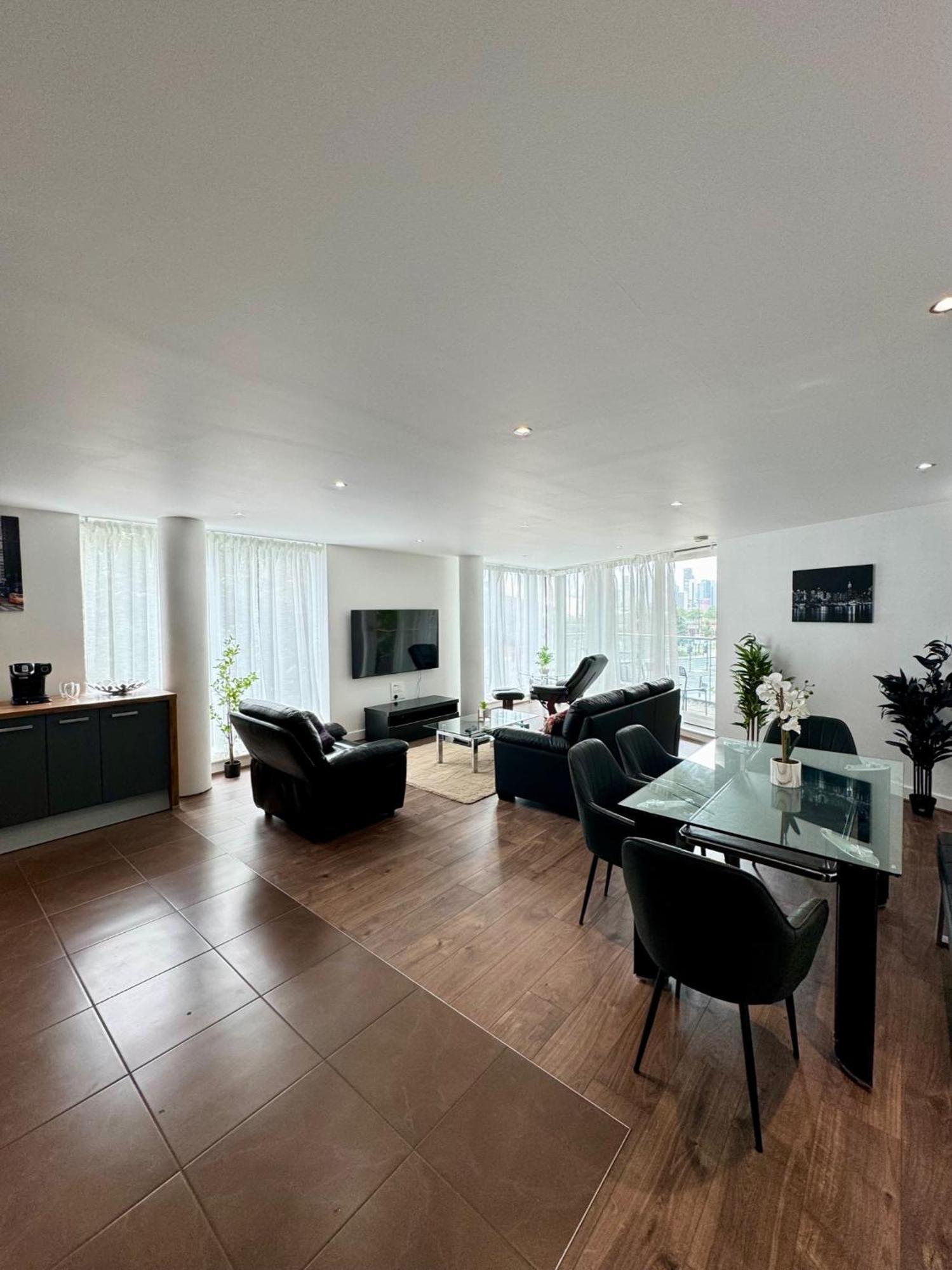 Luxury Dockview 3 Beds Excel Apartamento *