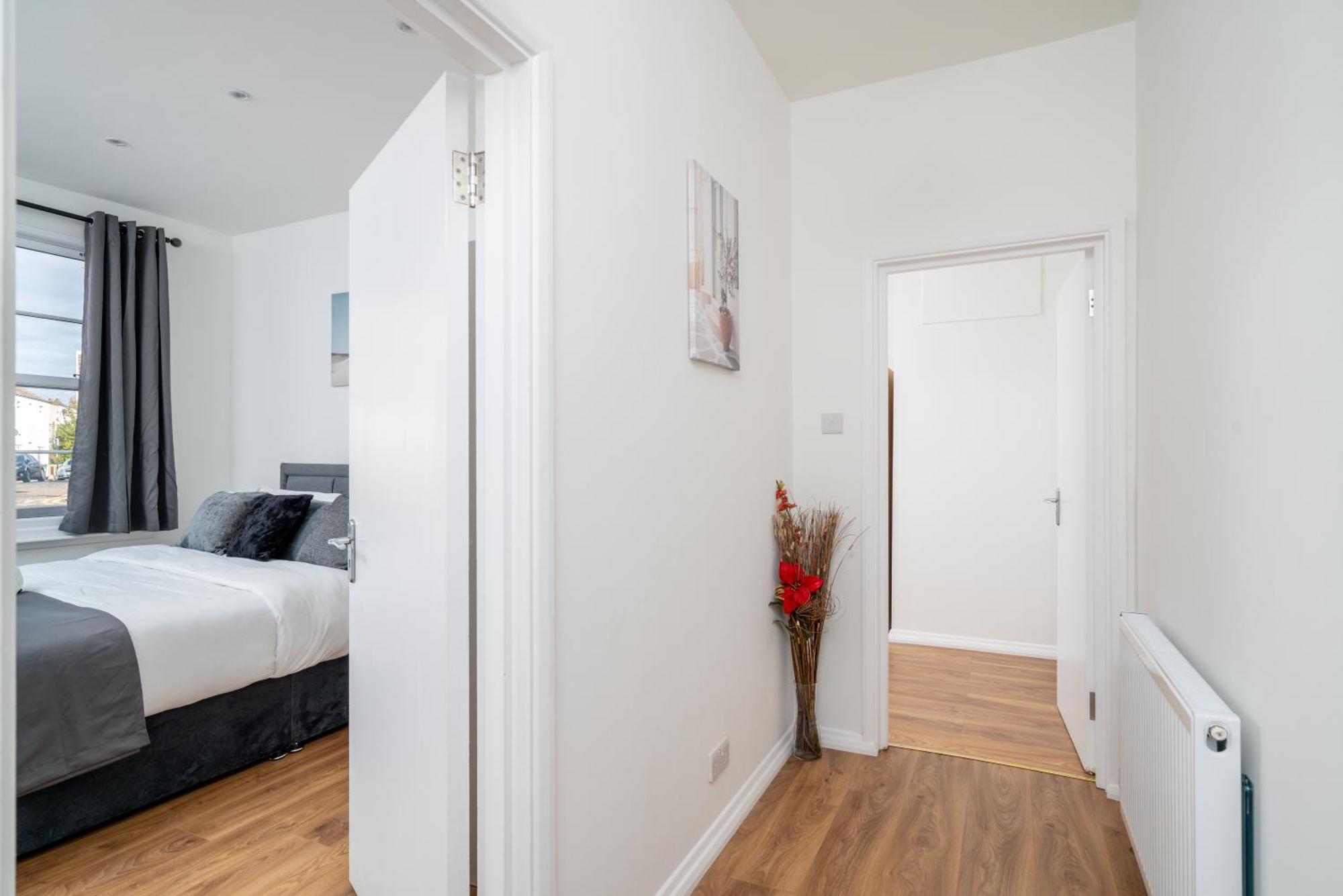 Exquisite 2 Bed Near Excel & 02 Arena With Parking Londres