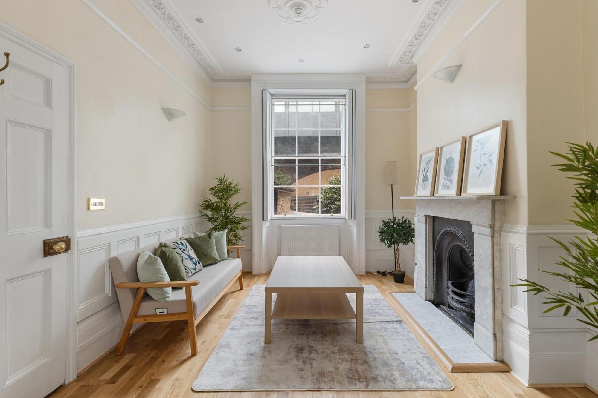 Parea Living - Spacious 4 Story House, Families, Big Groups Apartamento