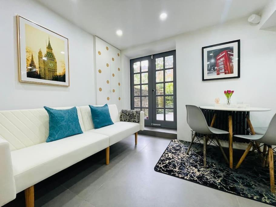 Beautiful House In Little Venice Casa de Férias Londres