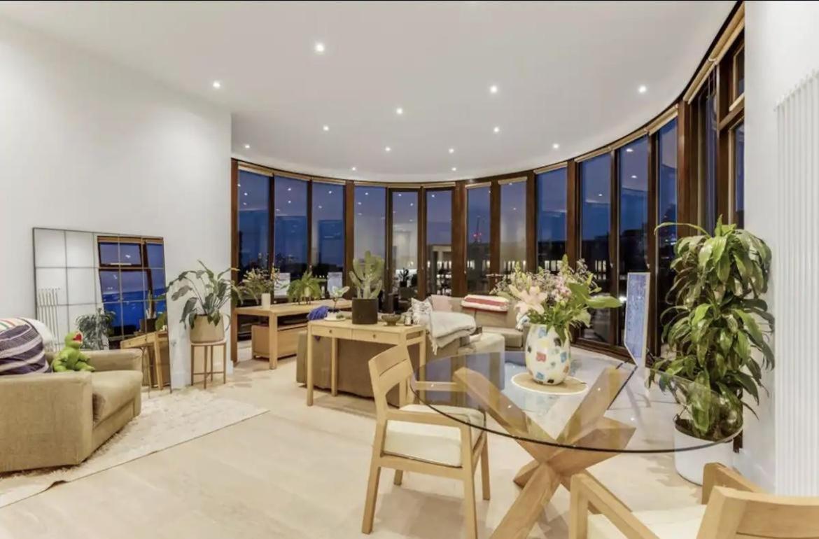 Somers Complex * Londres