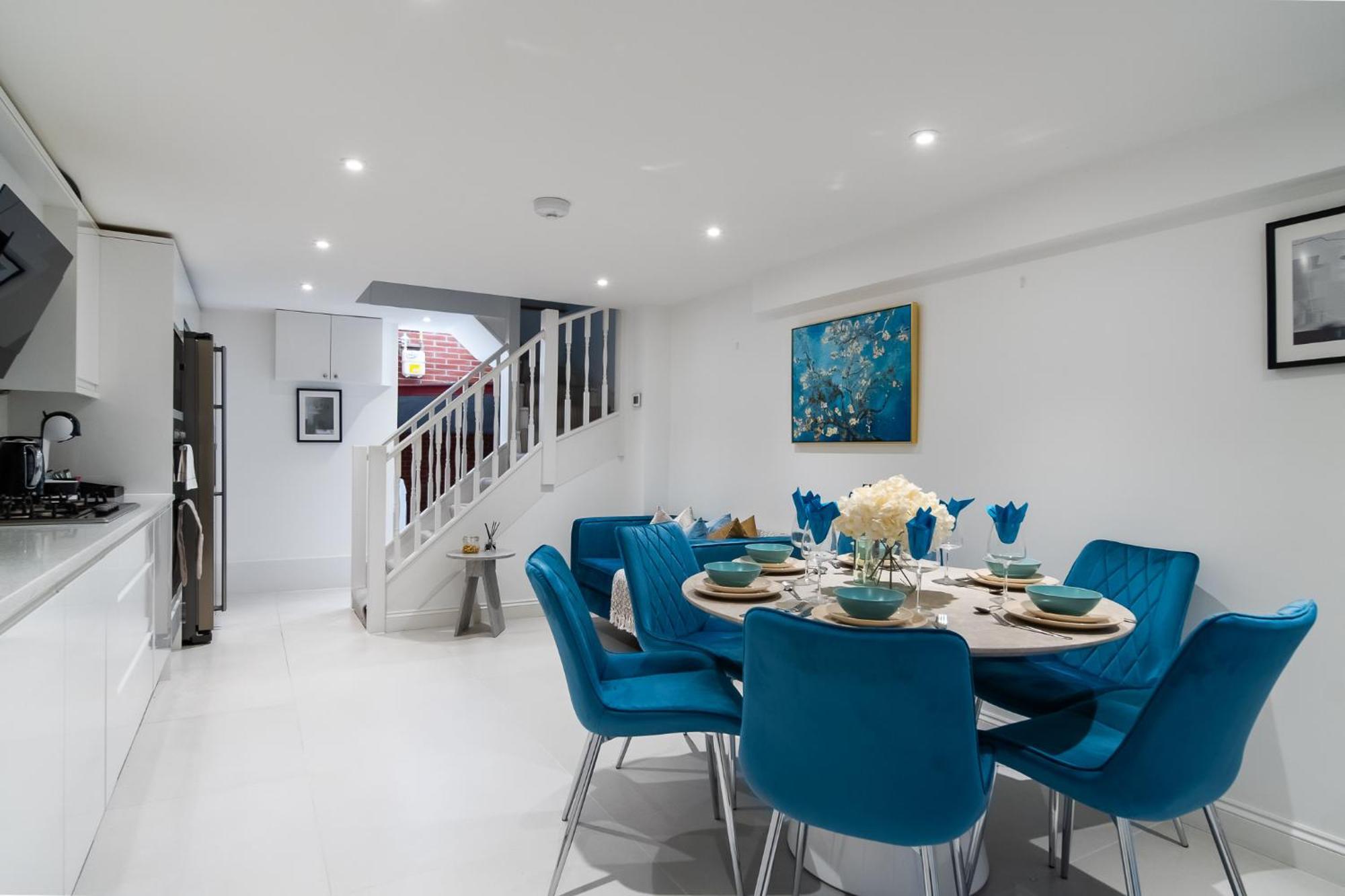 4br 2ba House By Livestay Short Lets & Serviced Near Oxford Circus With 2 Private Patios Londres