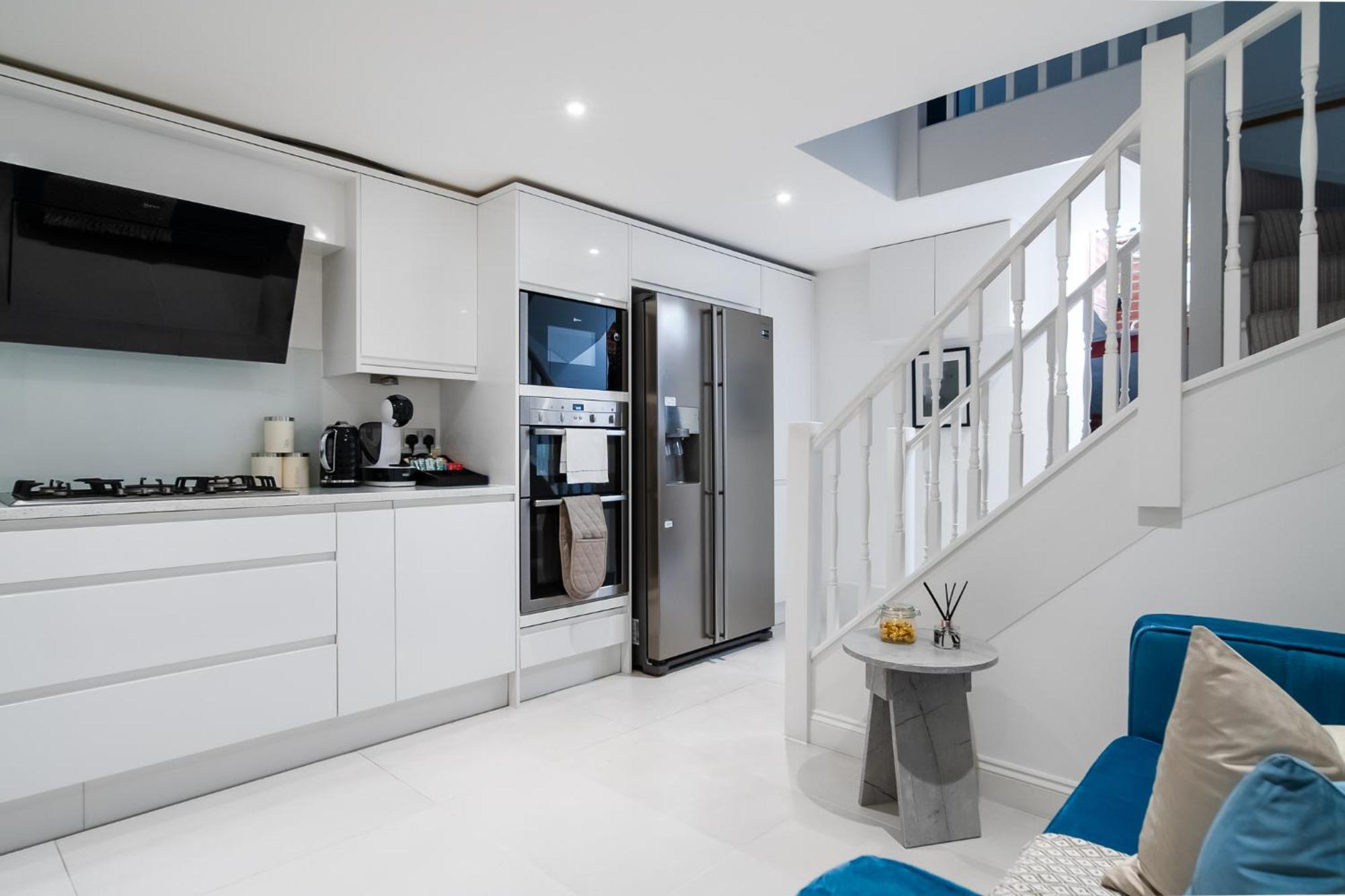Casa de férias 4br 2ba House By Livestay Short Lets & Serviced Near Oxford Circus With 2 Private Patios *