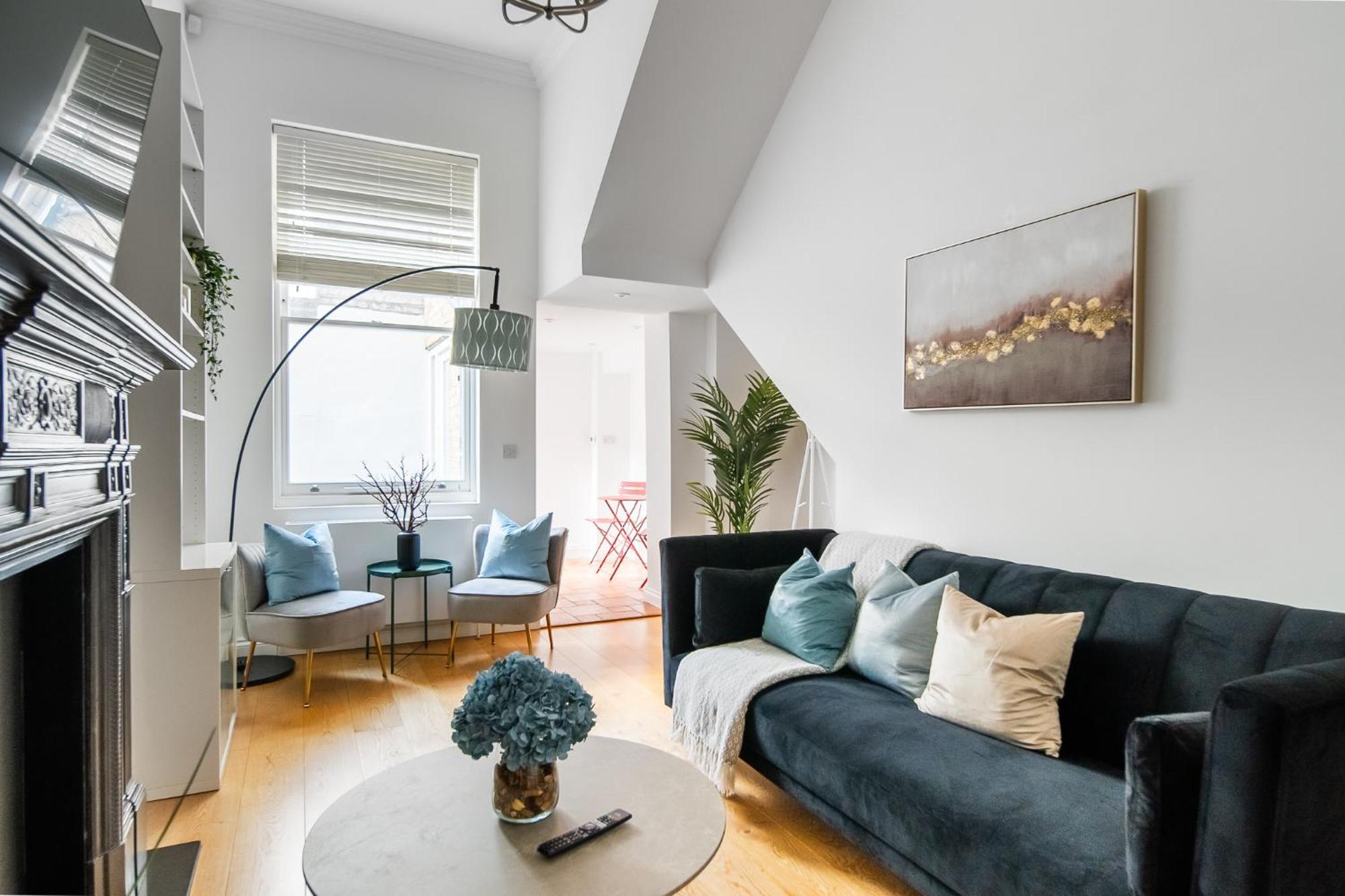 4br 2ba House By Livestay Short Lets & Serviced Near Oxford Circus With 2 Private Patios Casa de férias *