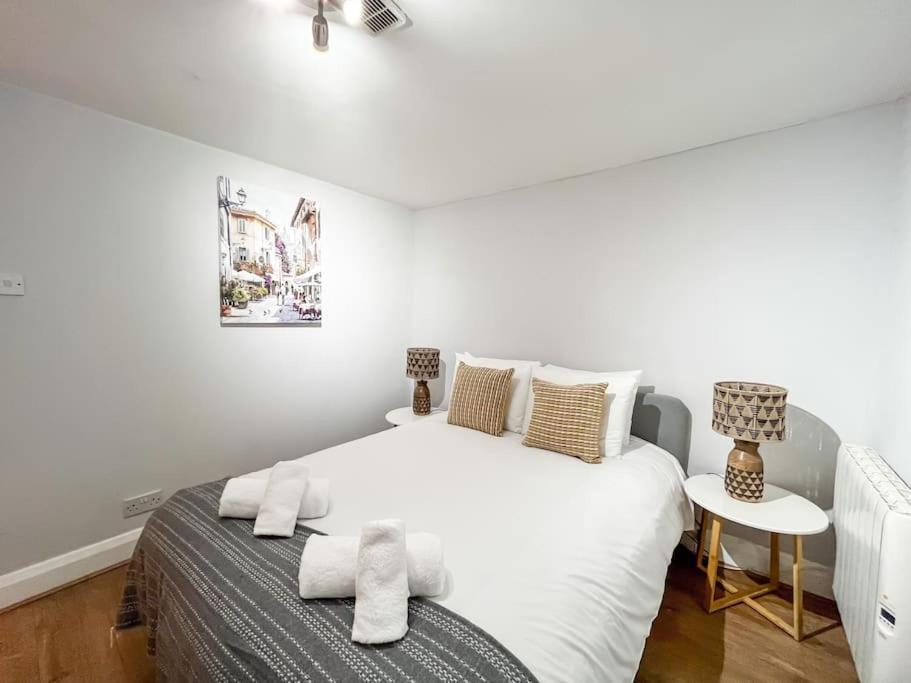 Apartment Stylish Camden B2 *