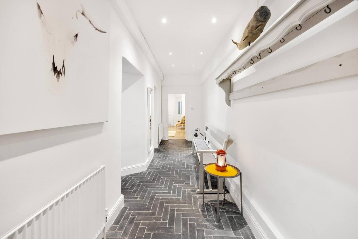 Apartamento 3 Bedroom 2 Bathroom Victorian Flat In Kensington