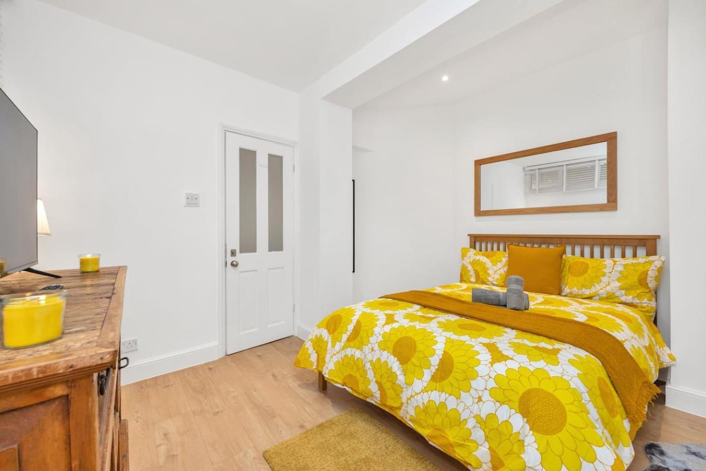 3 Bedroom 2 Bathroom Victorian Flat In Kensington Londres