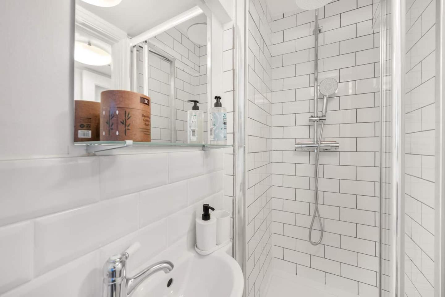 3 Bedroom 2 Bathroom Victorian Flat In Kensington Apartamento Londres