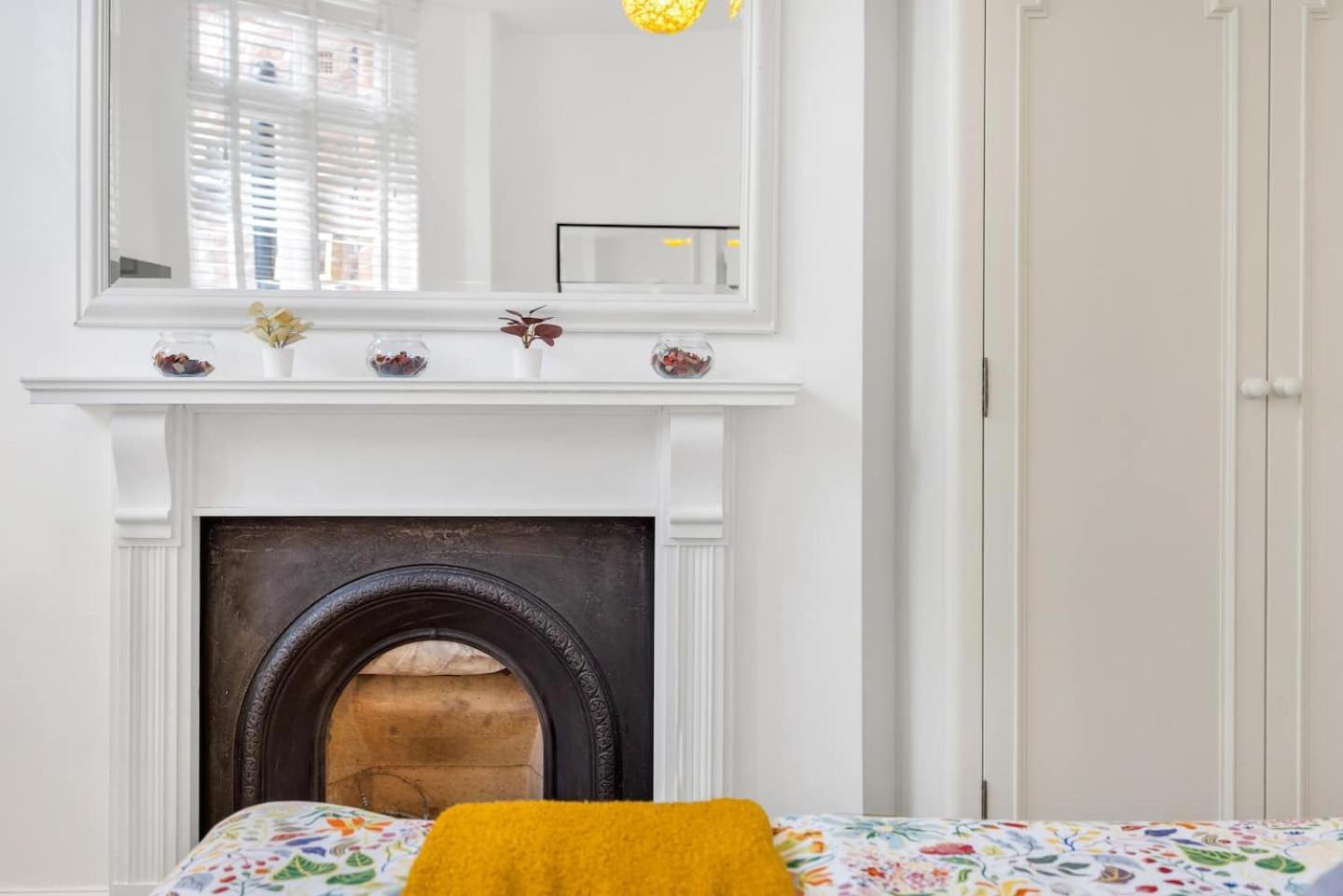 3 Bedroom 2 Bathroom Victorian Flat In Kensington Apartamento *