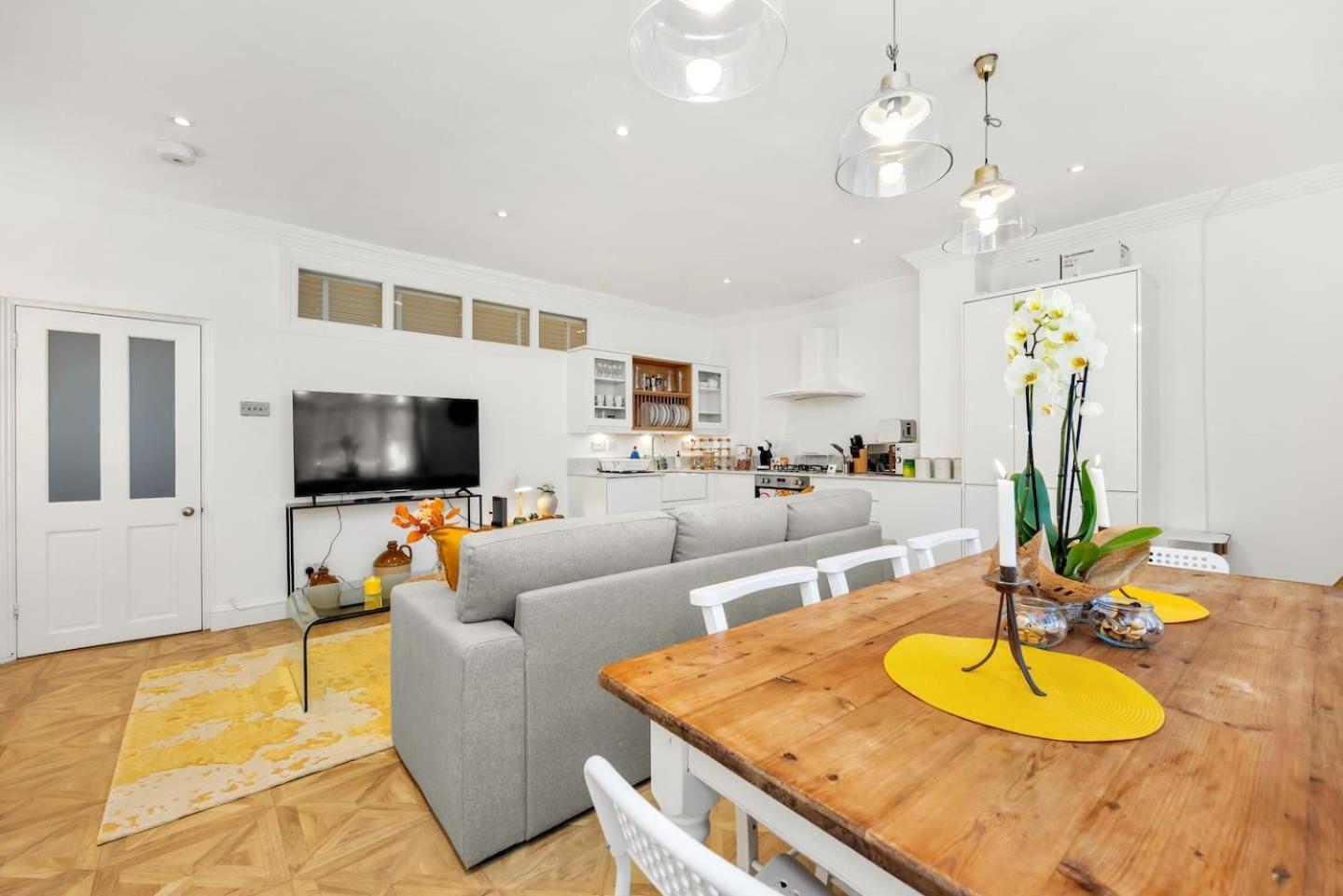 3 Bedroom 2 Bathroom Victorian Flat In Kensington Apartamento *