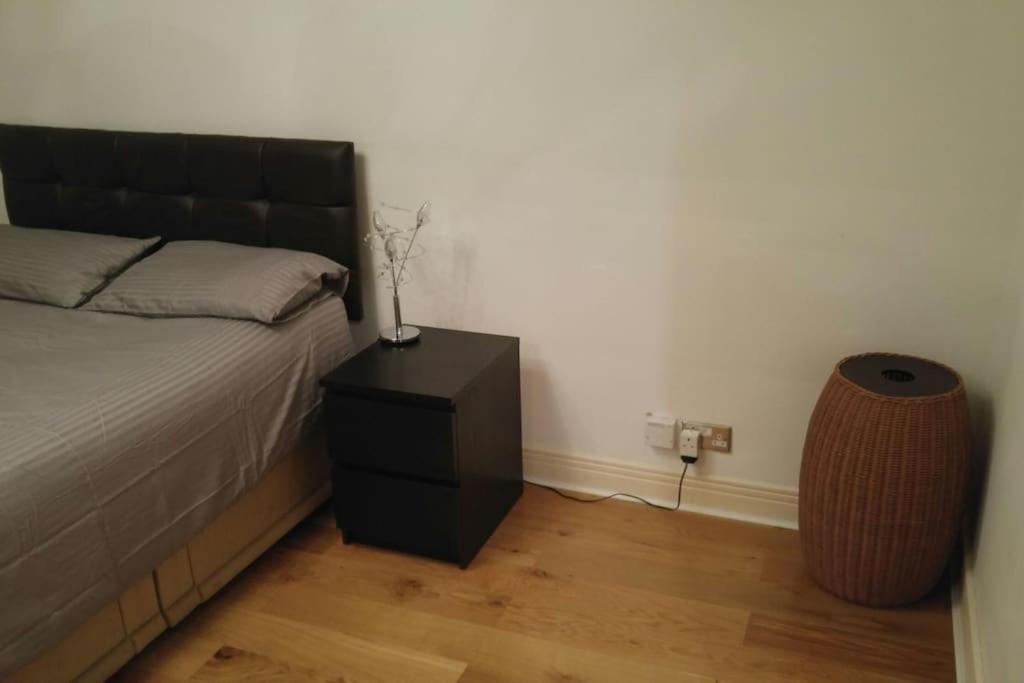Apartamento Amazing Location Near St Paul's - Sleeps 4 Londres