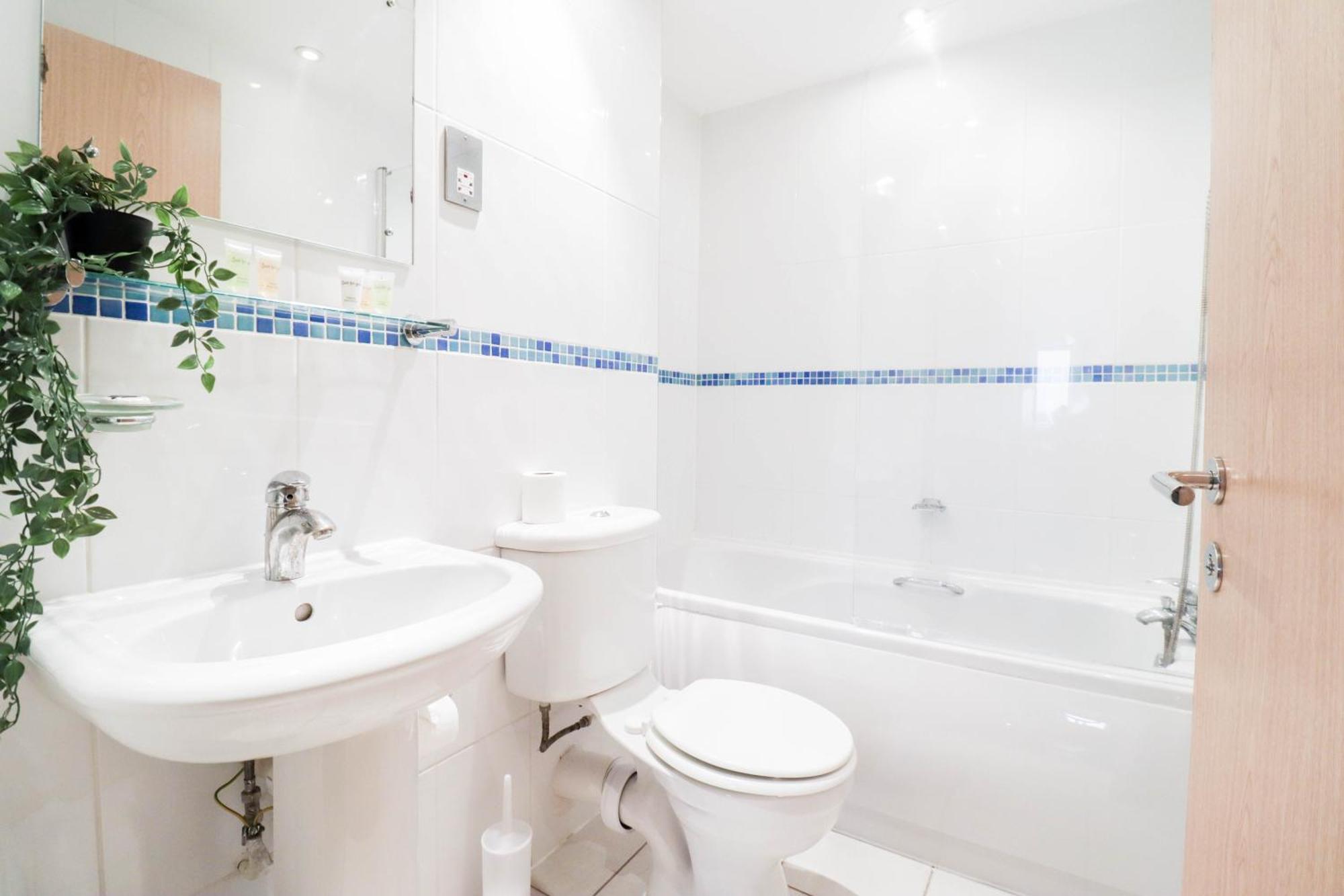 Stunning 2 Bedroom Riverside Apartamento Londres