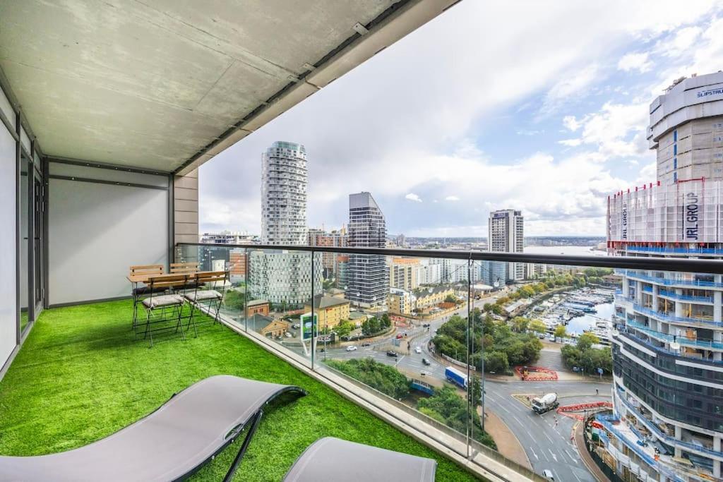 Apartamento Contemporary 2 Bedroom Flat In Canary Wharf *