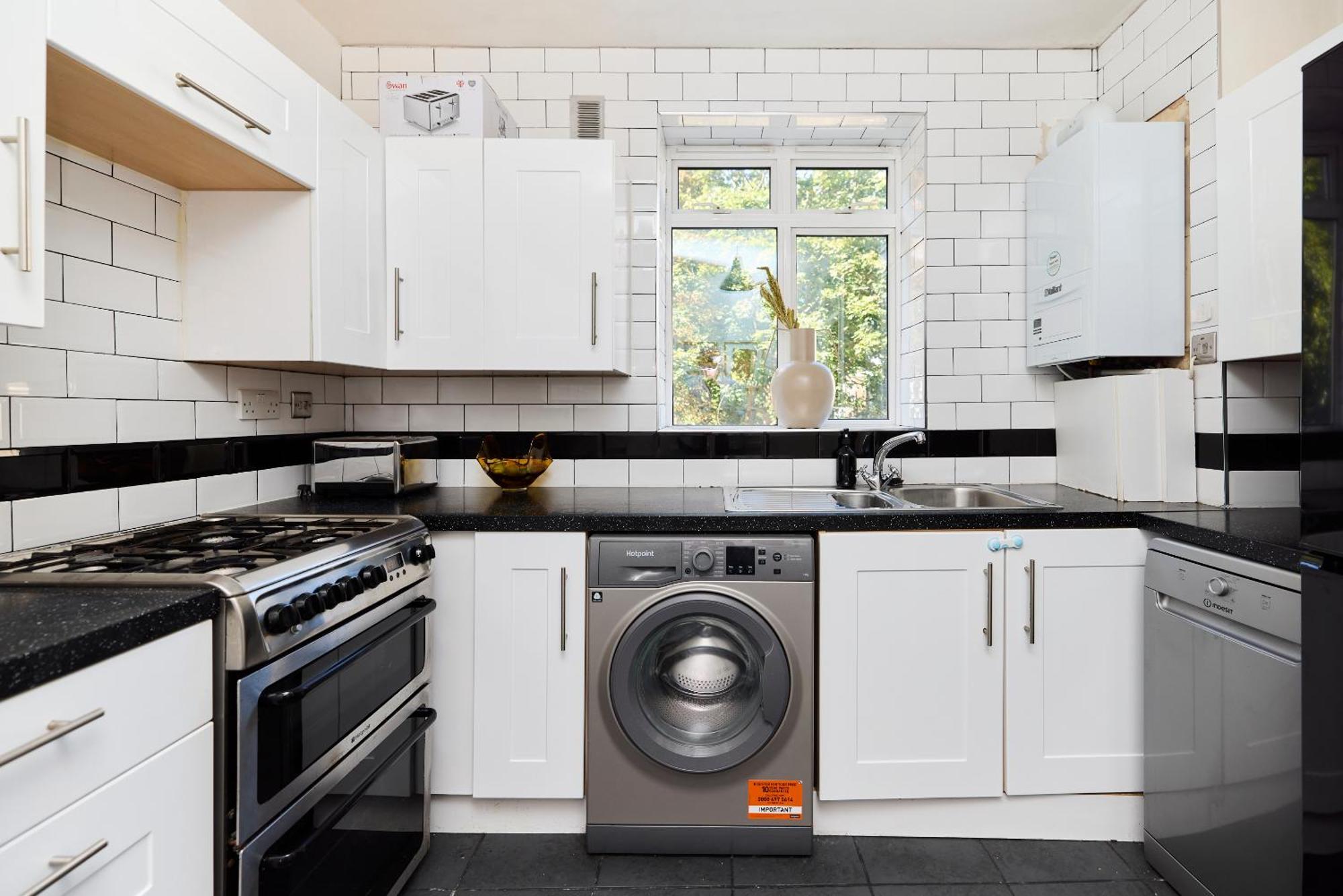 The Holloway Place - Modern 1bdr Flat With Balcony * Londres