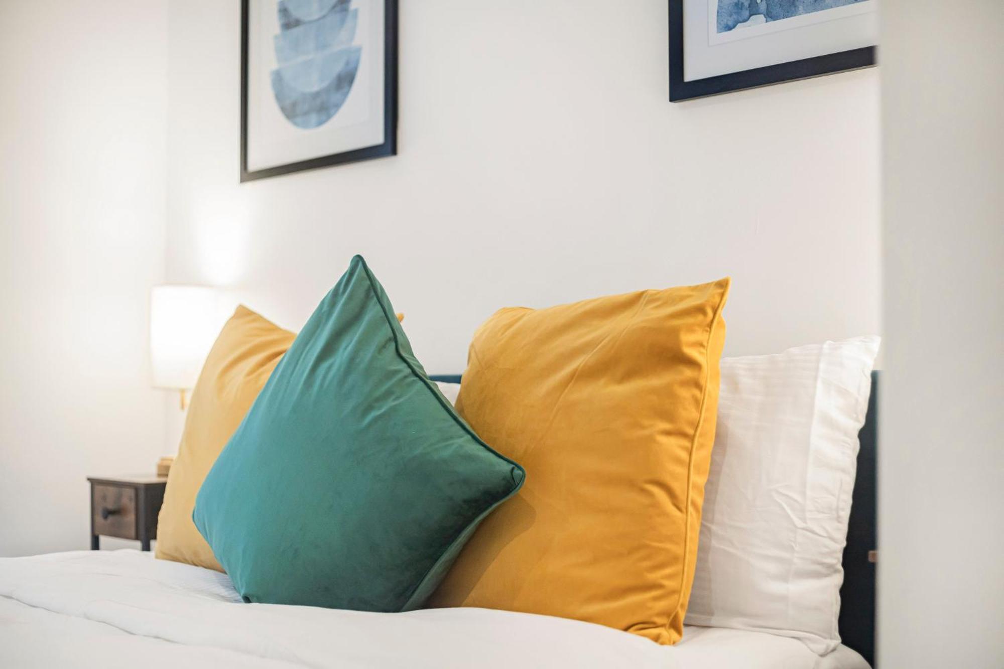 Athera - Hoxton Square 2 Bed, 2 Bath Entire Private