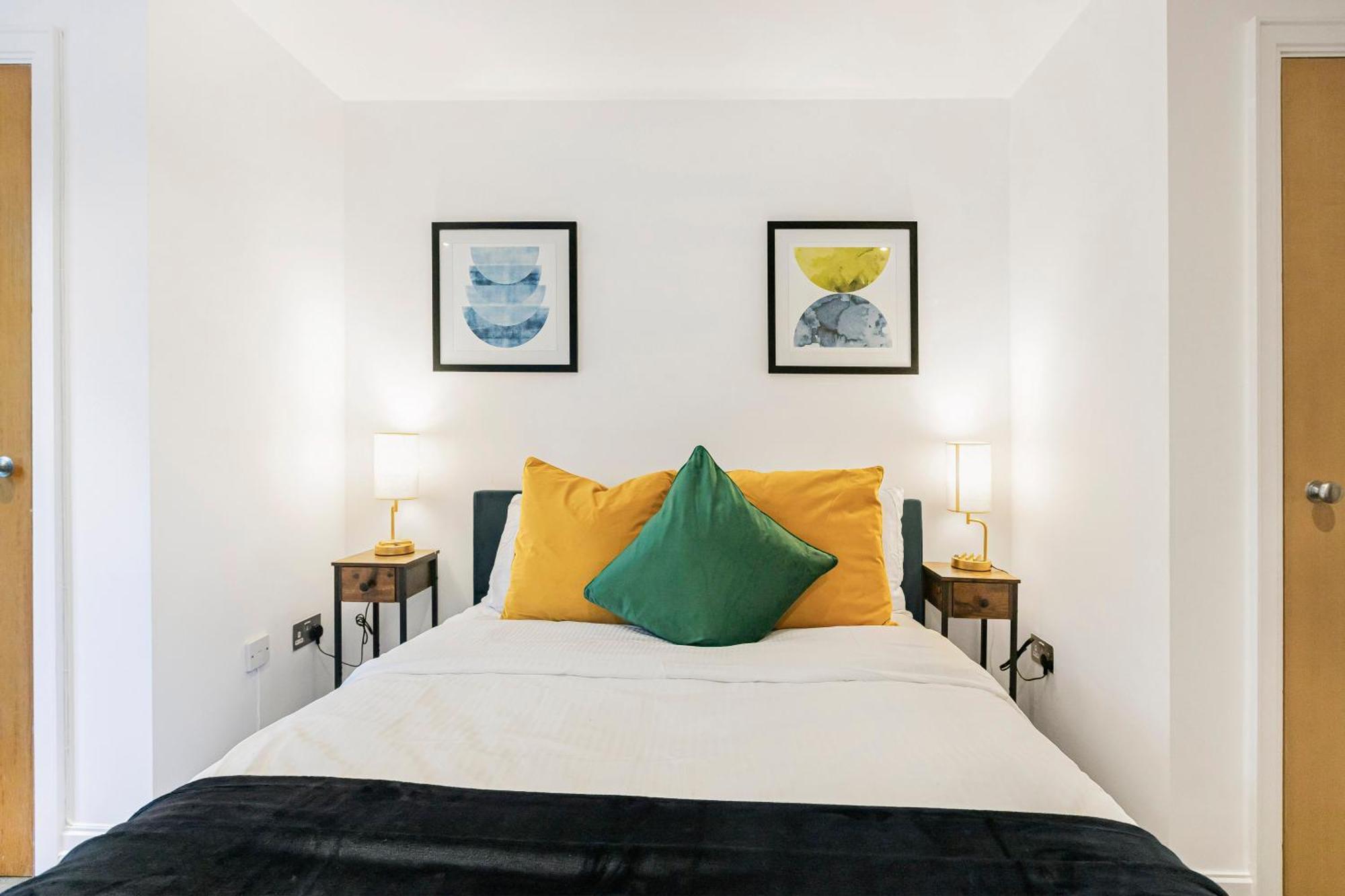 Athera - Hoxton Square 2 Bed, 2 Bath Entire Private *