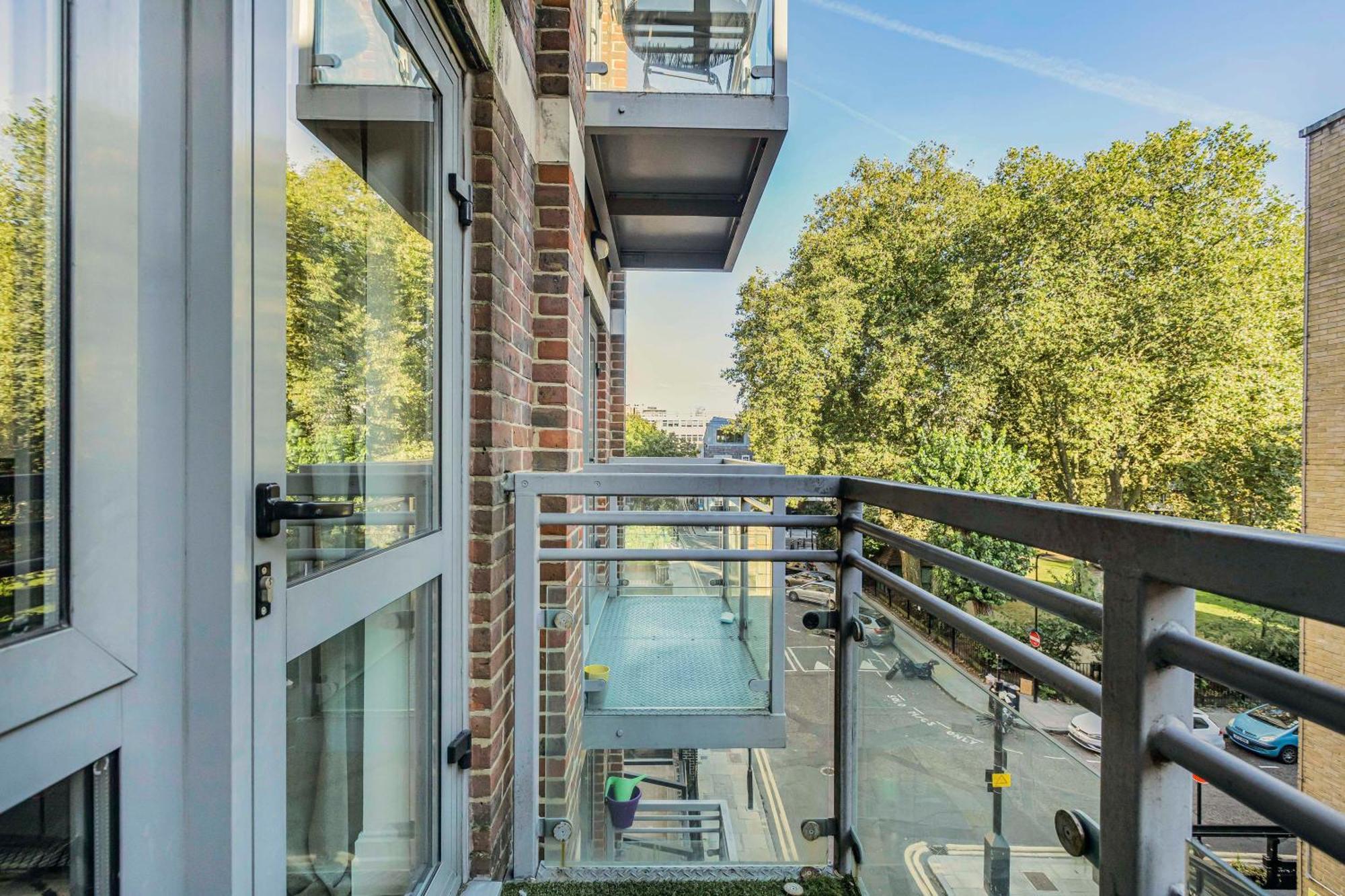 Athera - Hoxton Square 2 Bed, 2 Bath Entire Private *