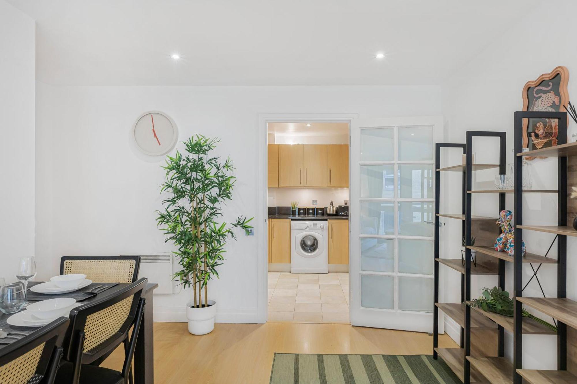 Athera - Hoxton Square 2 Bed, 2 Bath Entire Private
