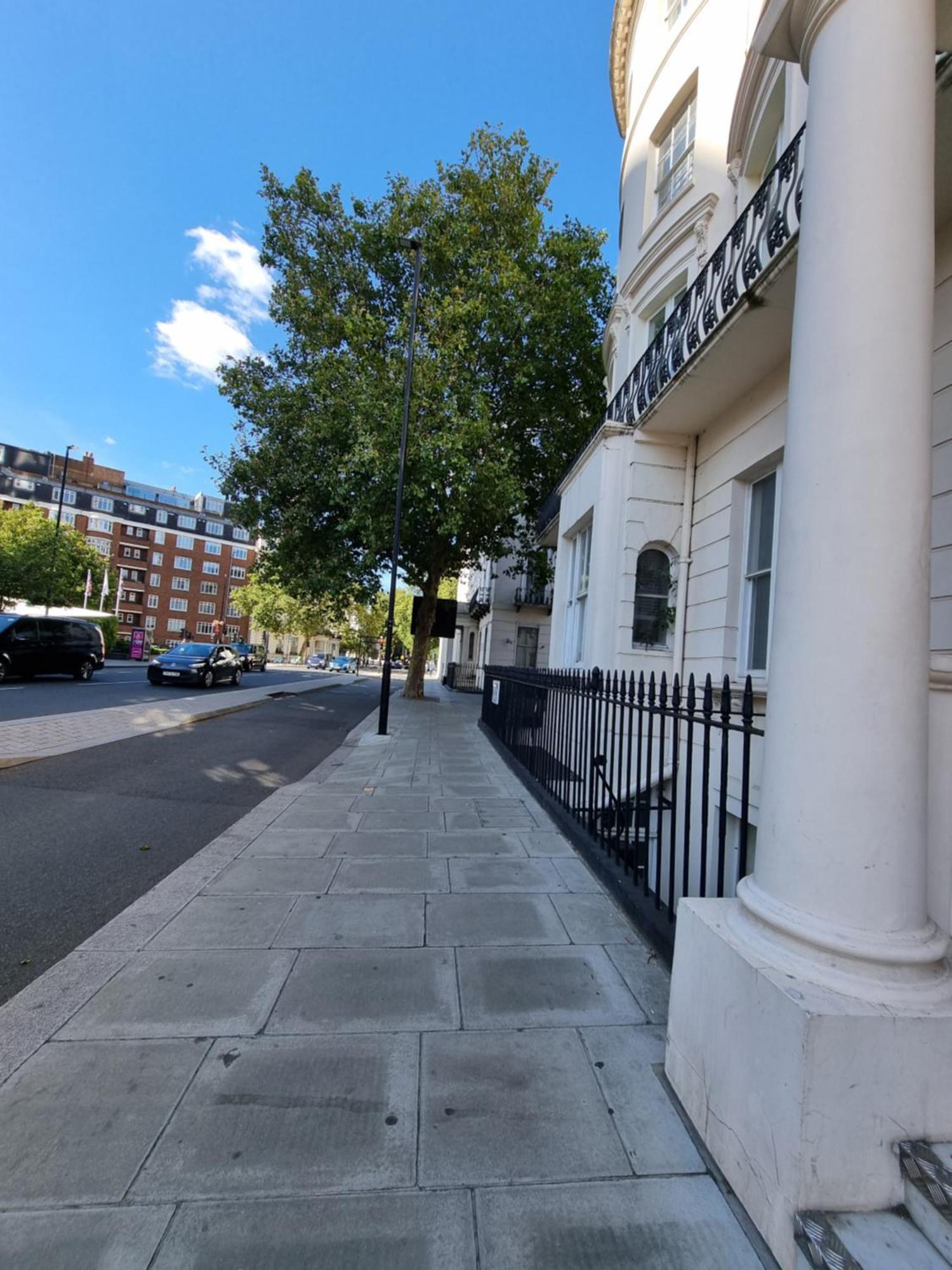Budget Spacious Flat Fits 5 People In W2 * Londres