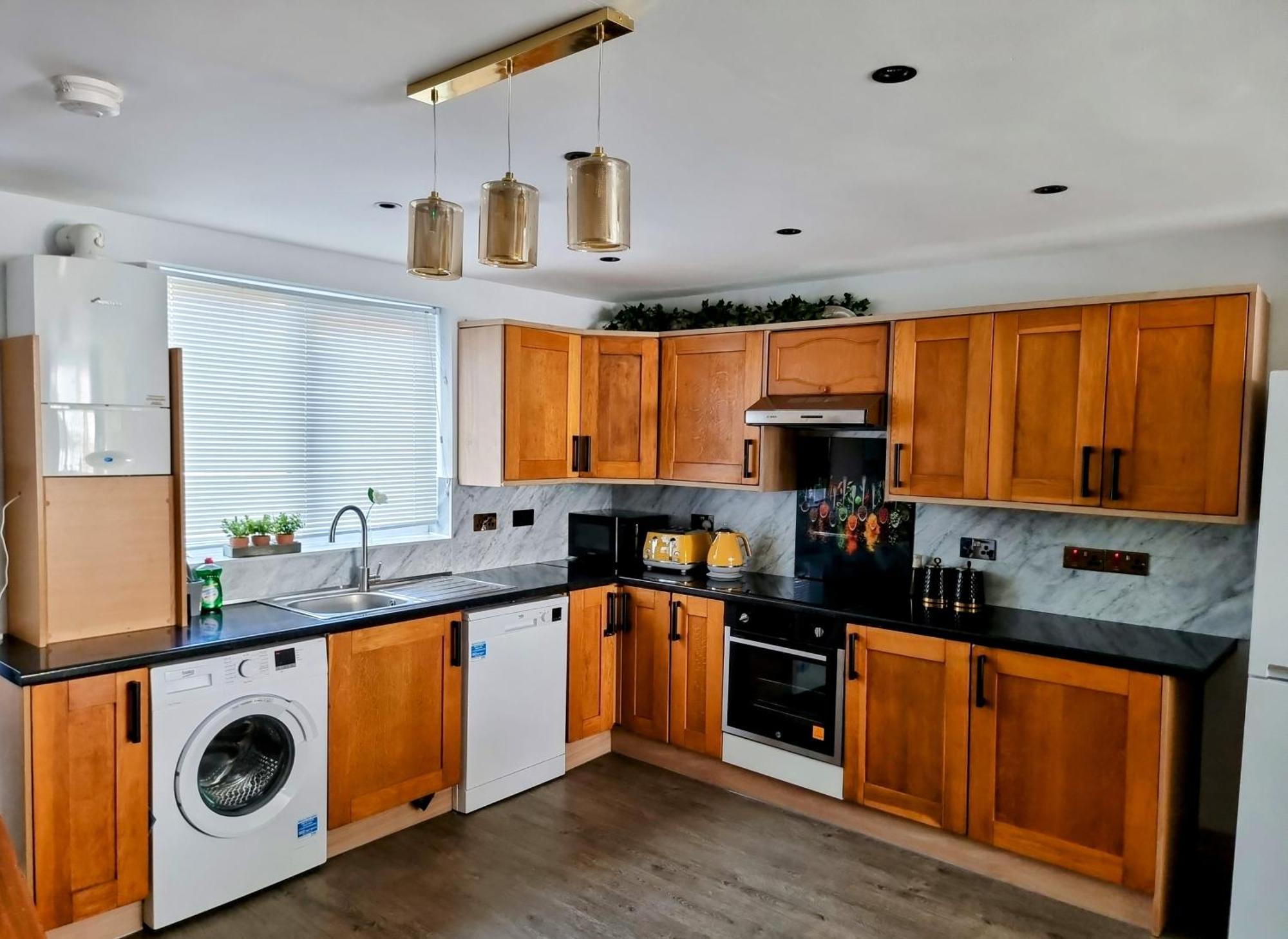 Two Bdr Entire House In London By !! Zaftastic !! Ferienhaus