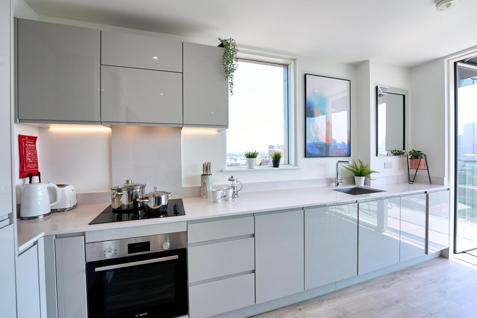 Skyline Views Retreat - Corsican Londres