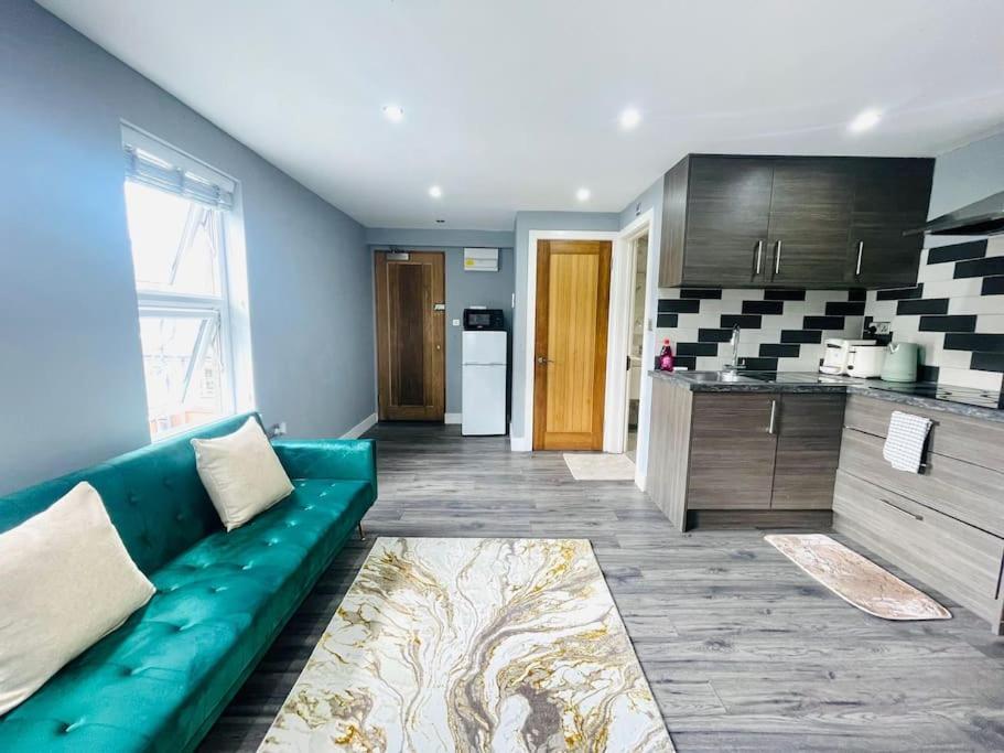 Bright Flat Near To Tower Bridge Londen