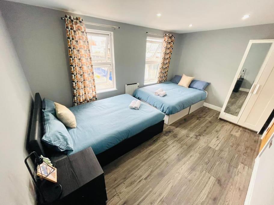 Bright Flat Near To Tower Bridge Appartement Londen