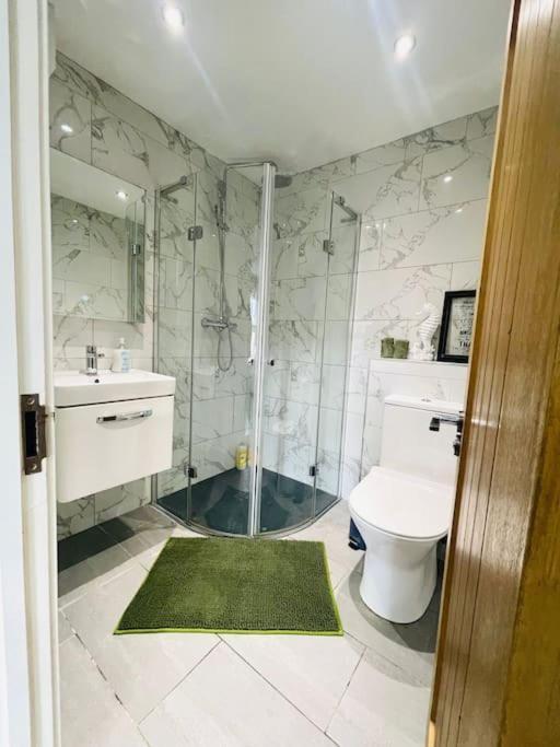 Appartement Bright Flat Near To Tower Bridge Londen