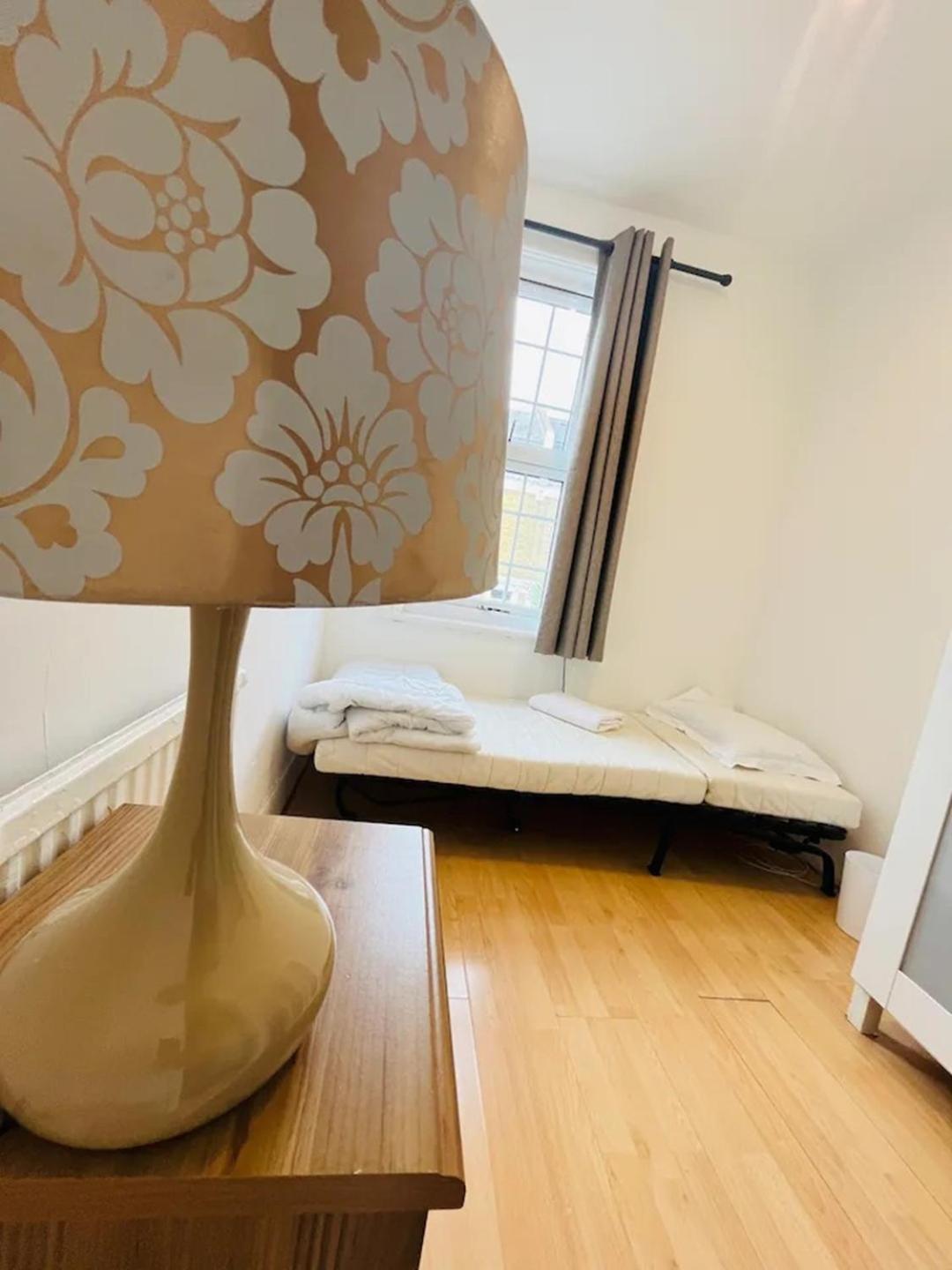 Spacious 3 Bed Flat In Greenwich Appartement Londres