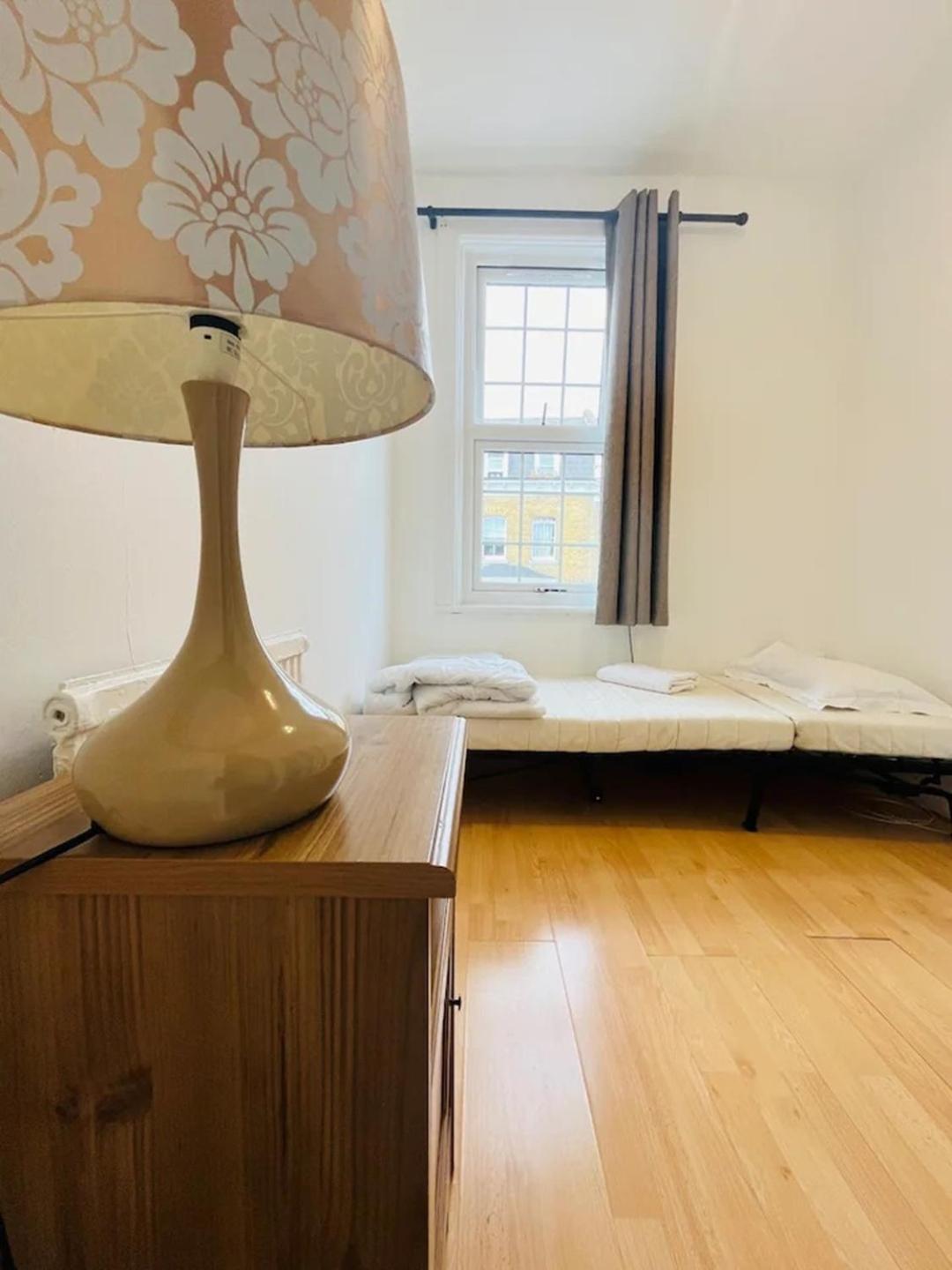 Spacious 3 Bed Flat In Greenwich Londres