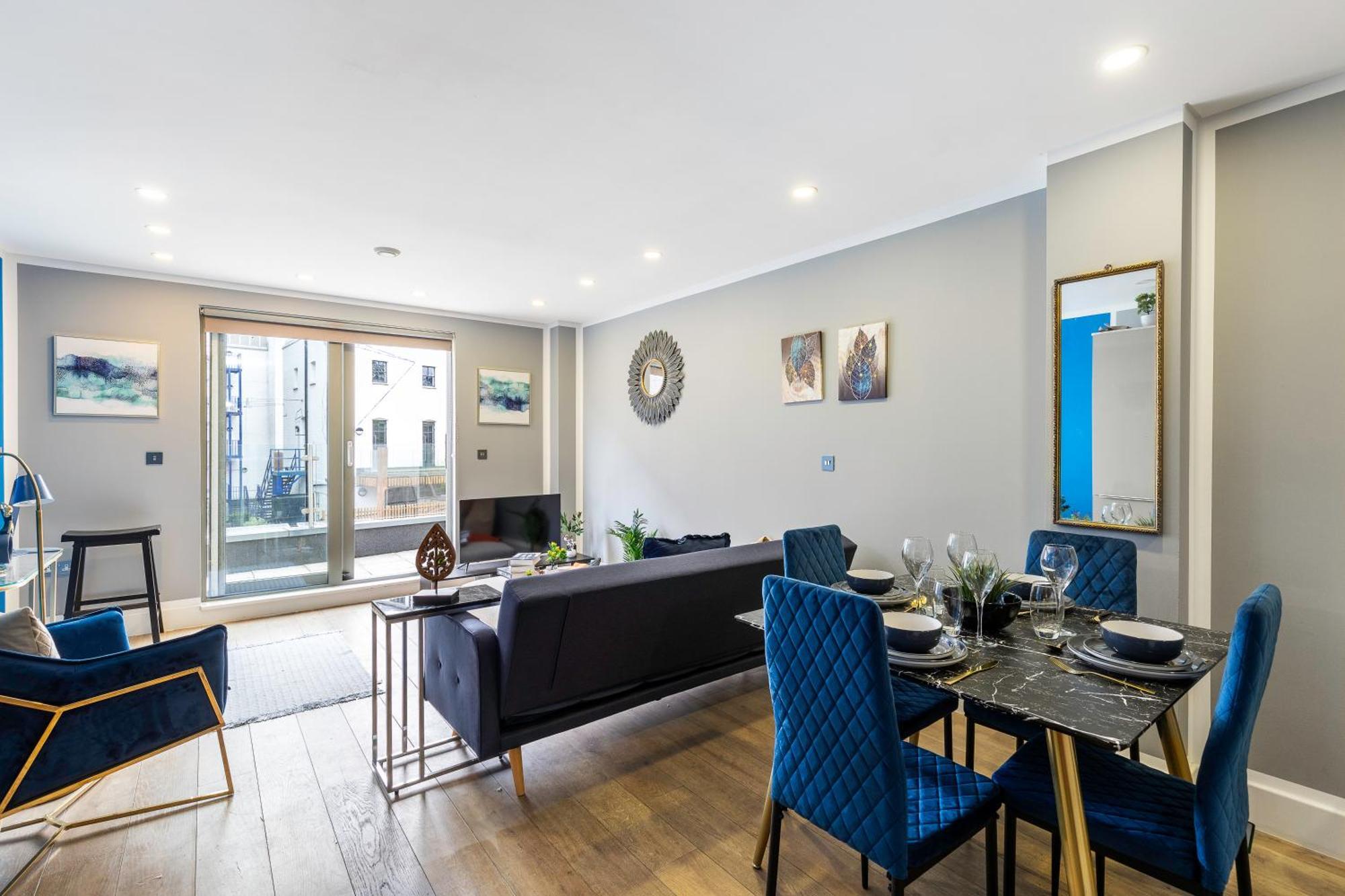 Luxury Notting Hill On Canal In Of Westminster Trendy Massive *