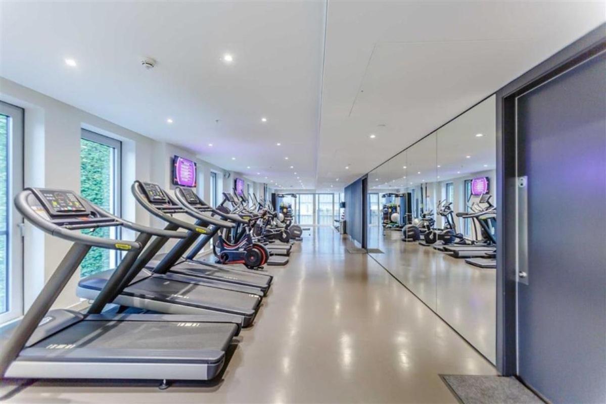 Stunning View Large 1 Bed Londres