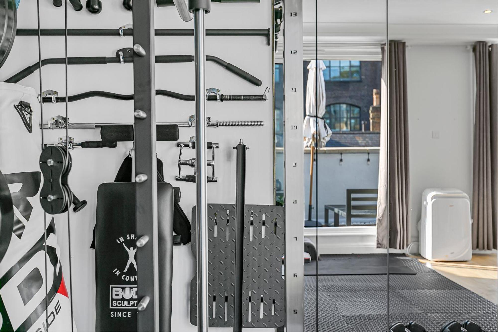 Hébergement de vacances 4 Bedroom House With Gym - Behind V&a Museum *