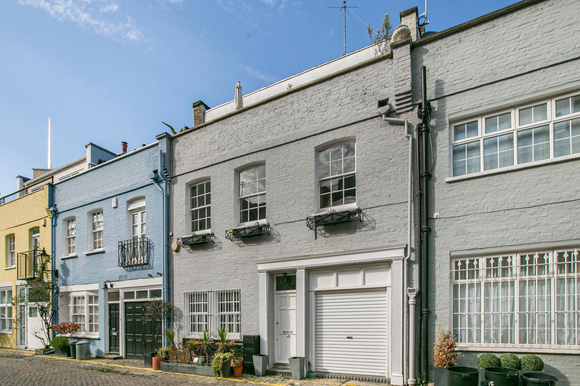 4 Bedroom House With Gym - Behind V&a Museum Hébergement de vacances Londres