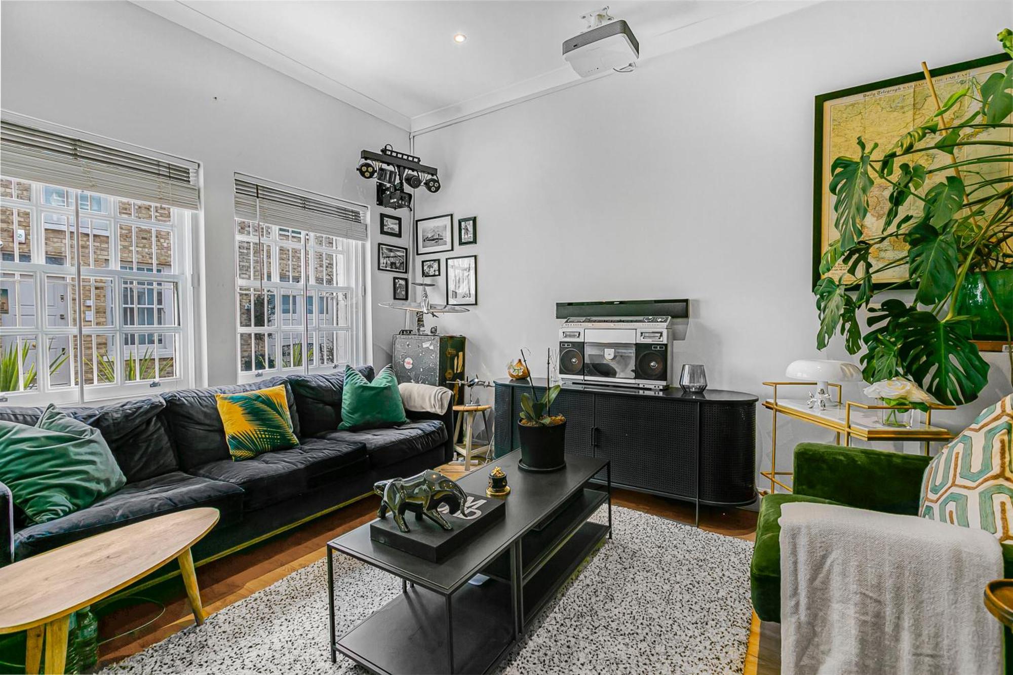 Hébergement de vacances 4 Bedroom House With Gym - Behind V&a Museum *
