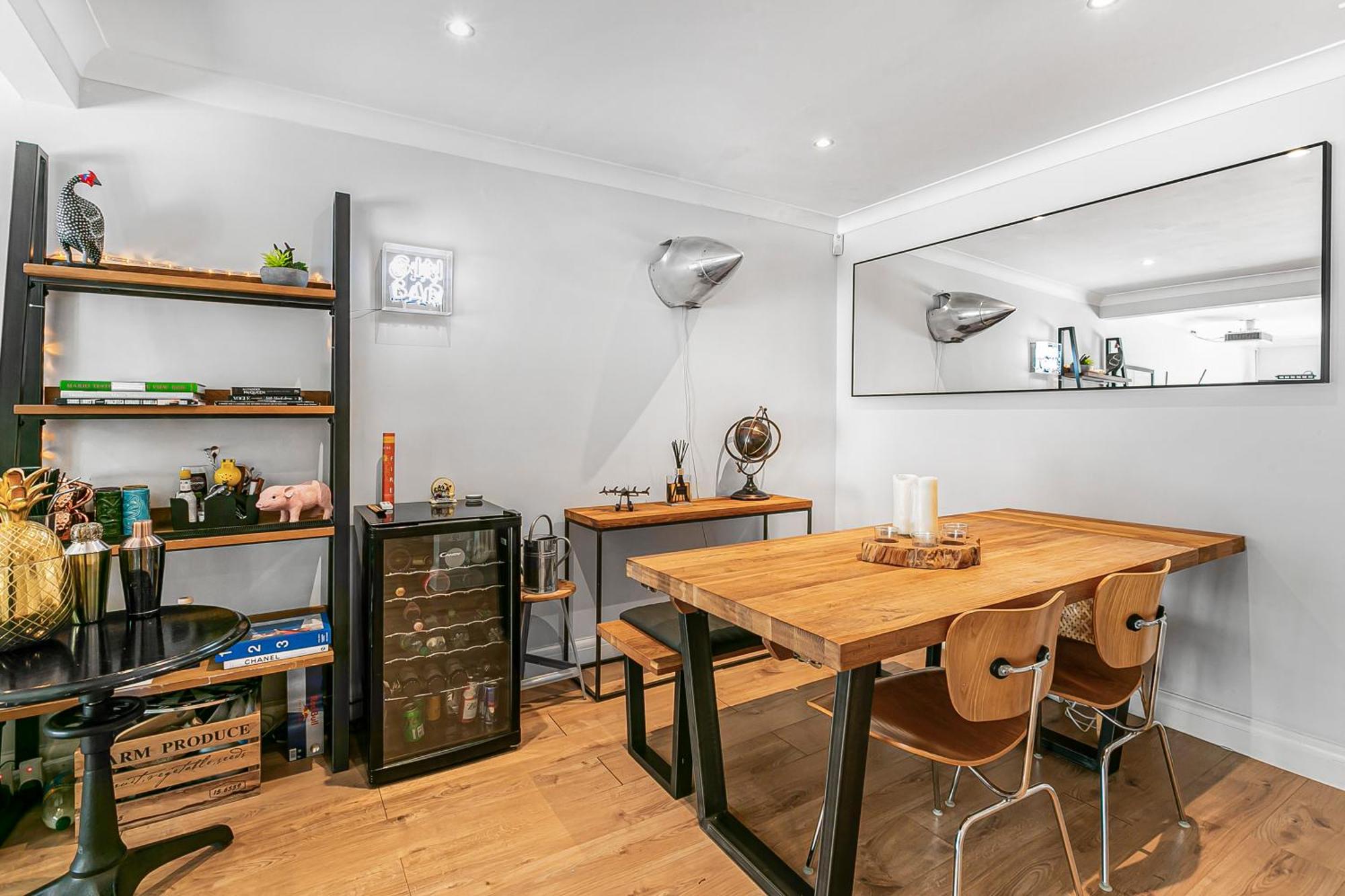 Hébergement de vacances 4 Bedroom House With Gym - Behind V&a Museum Londres
