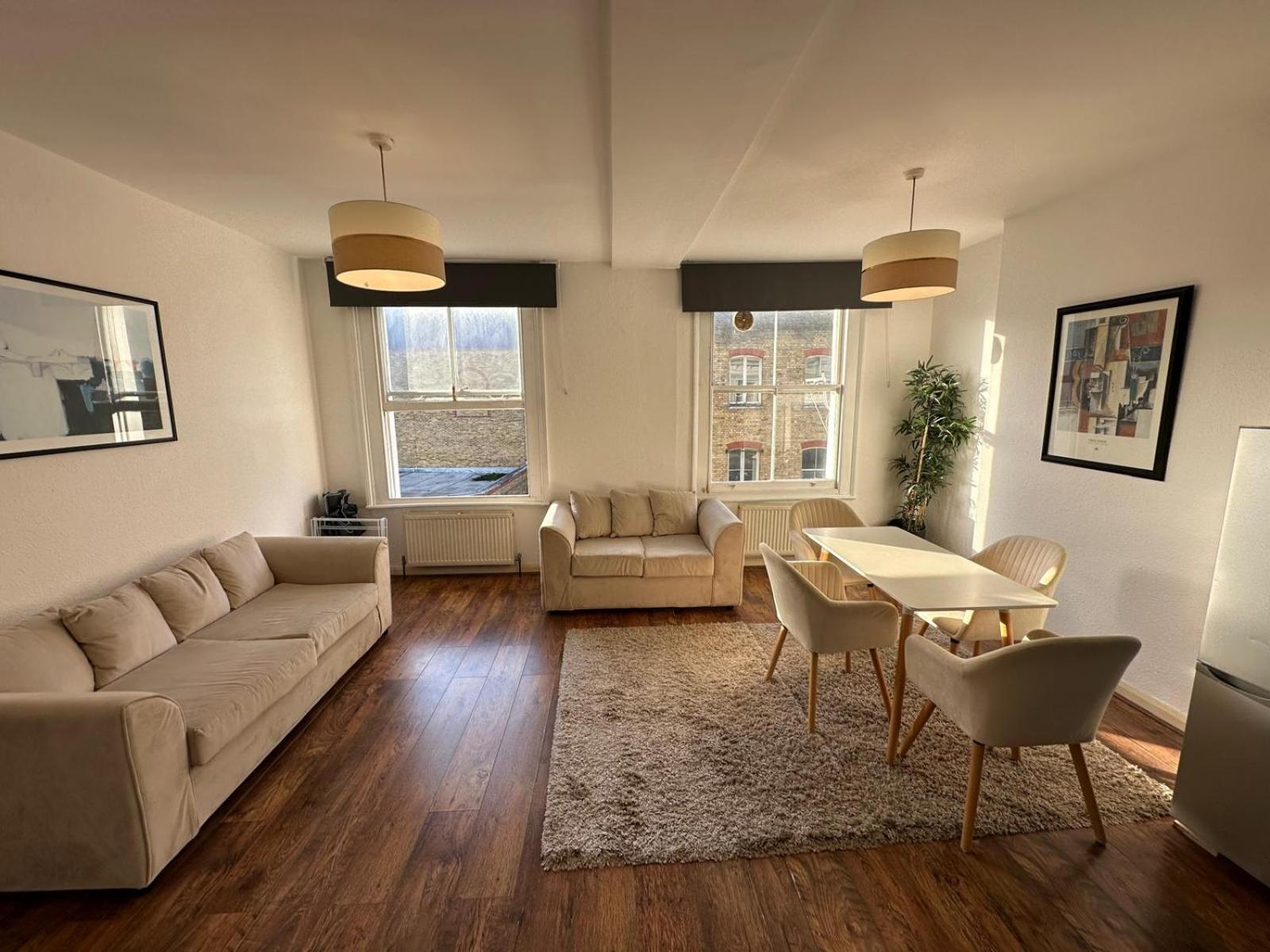 One Bed Victorian Flat,10 Min Walk To Paddington, Sleeps 4, Pet-friendly London