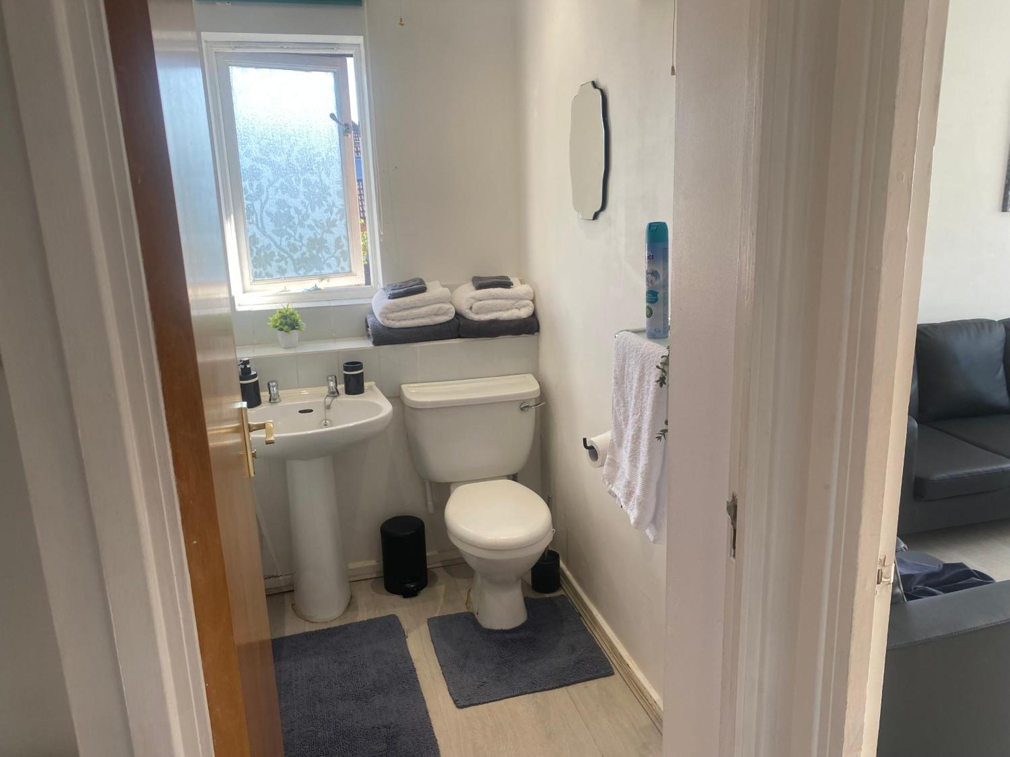 Beckton Docklands - 1 Bedroom - Sleeps 4 - Wifi Appartement