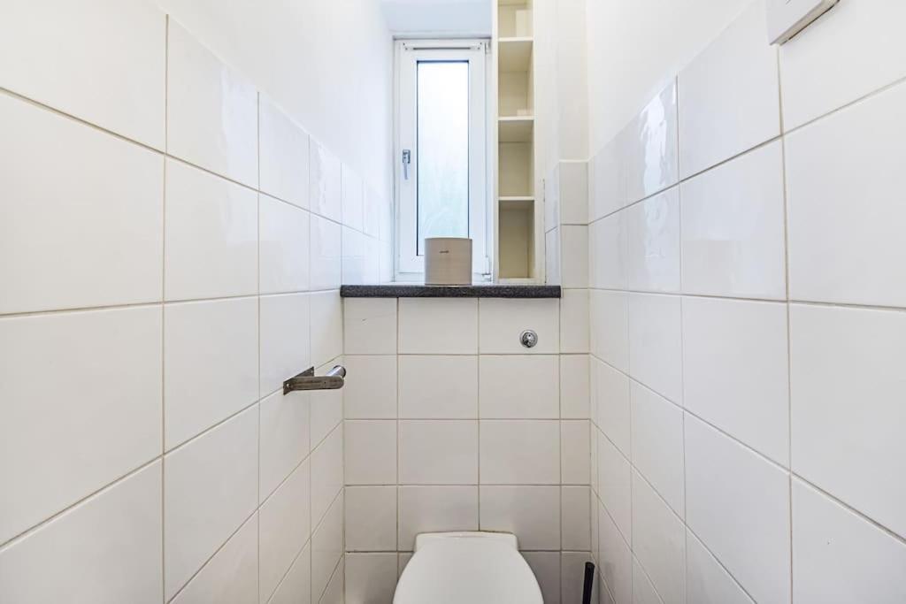 Stylish 3-bed In Clerkenwell Within Walking Distance To Tube Stations Londres