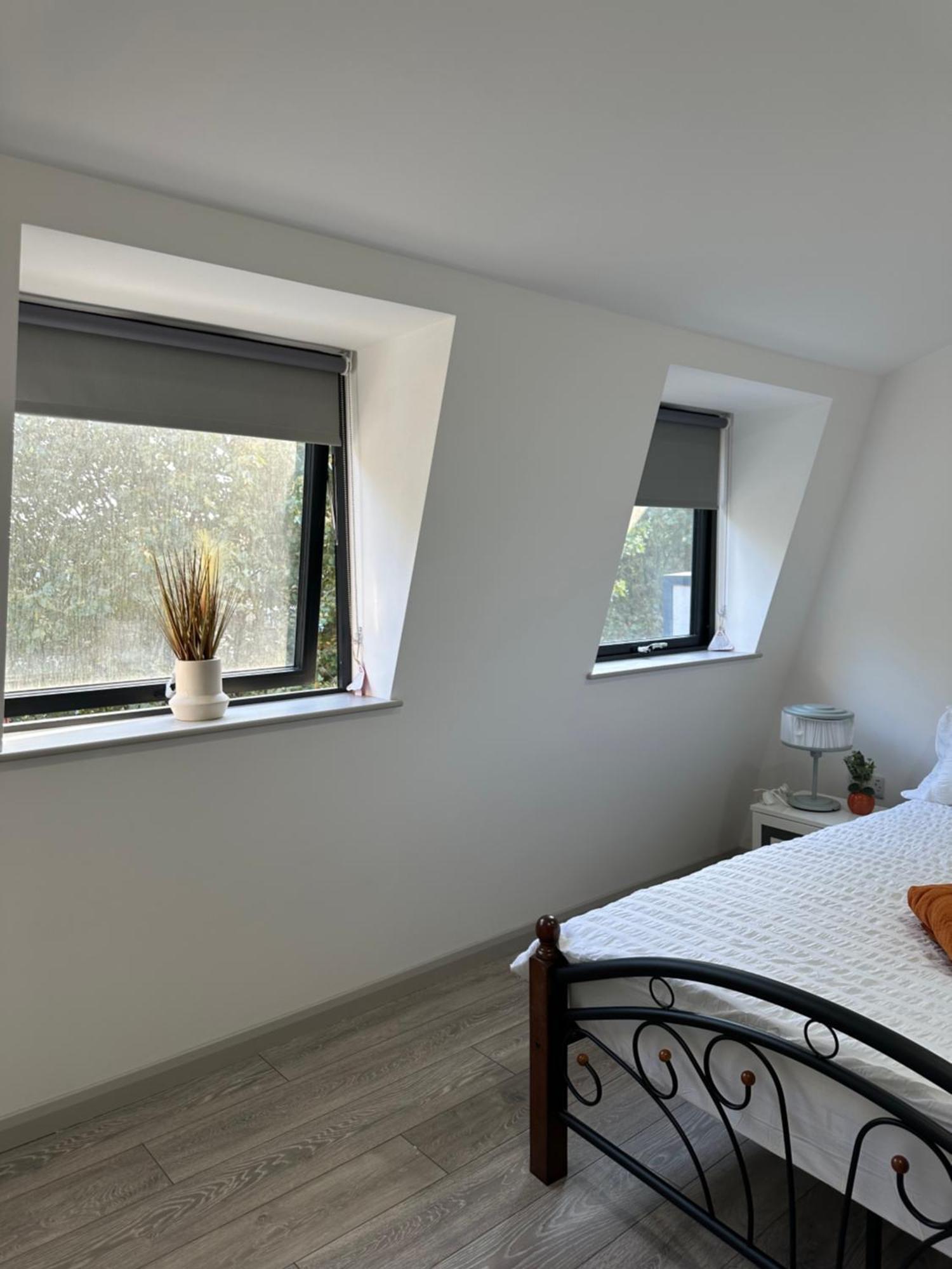 Modern 3 Bedroom With 2 Bathroom In Londres