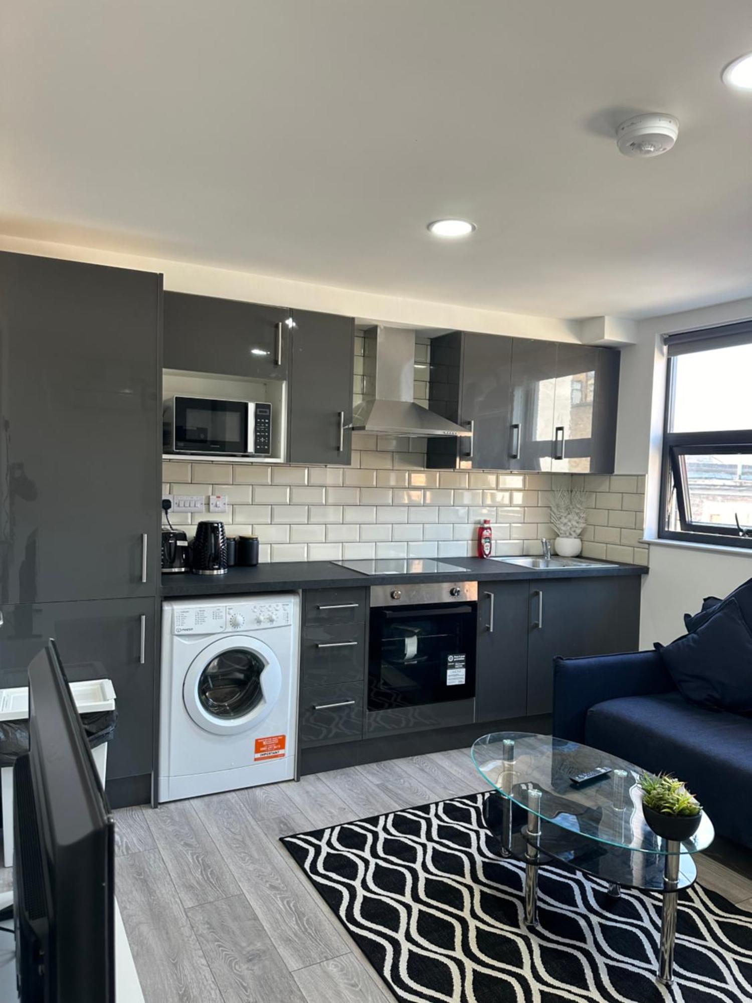 Apartamento Modern 3 Bedroom With 2 Bathroom In *