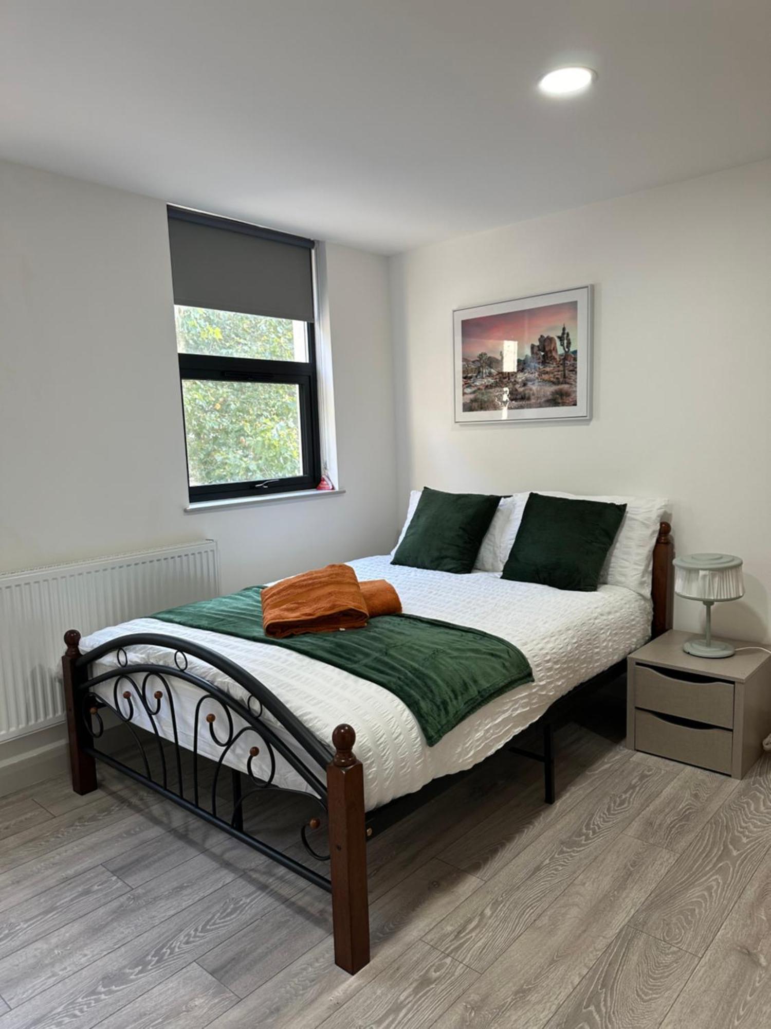 Modern 3 Bedroom With 2 Bathroom In * Londres