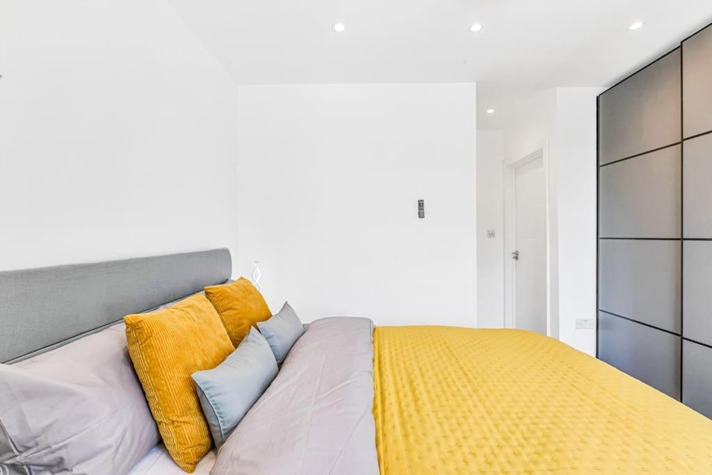 Luxaway 2br Kensington With Ac - Sleeps Up To 11 Londres